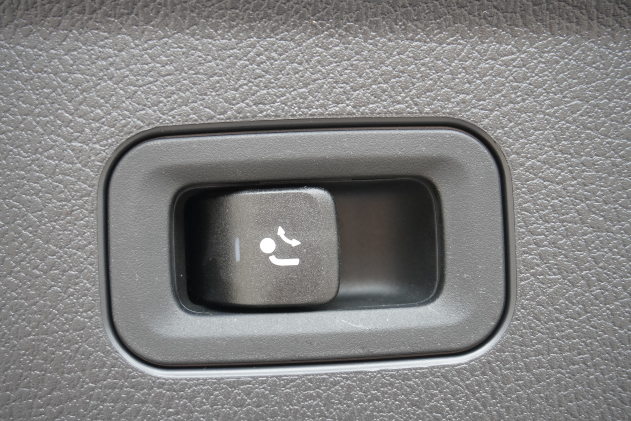 listing desktop thumbnail image 17