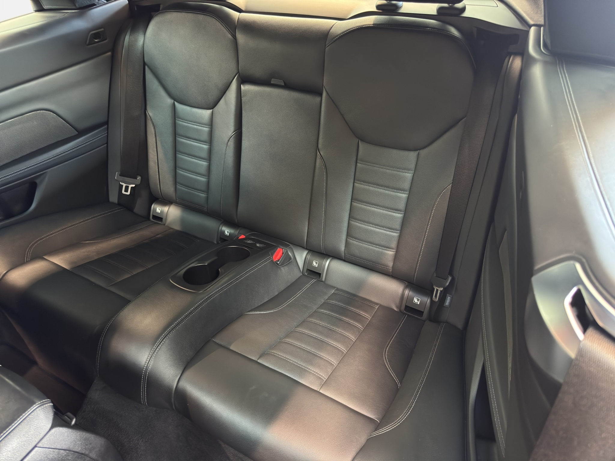 listing desktop thumbnail image 10