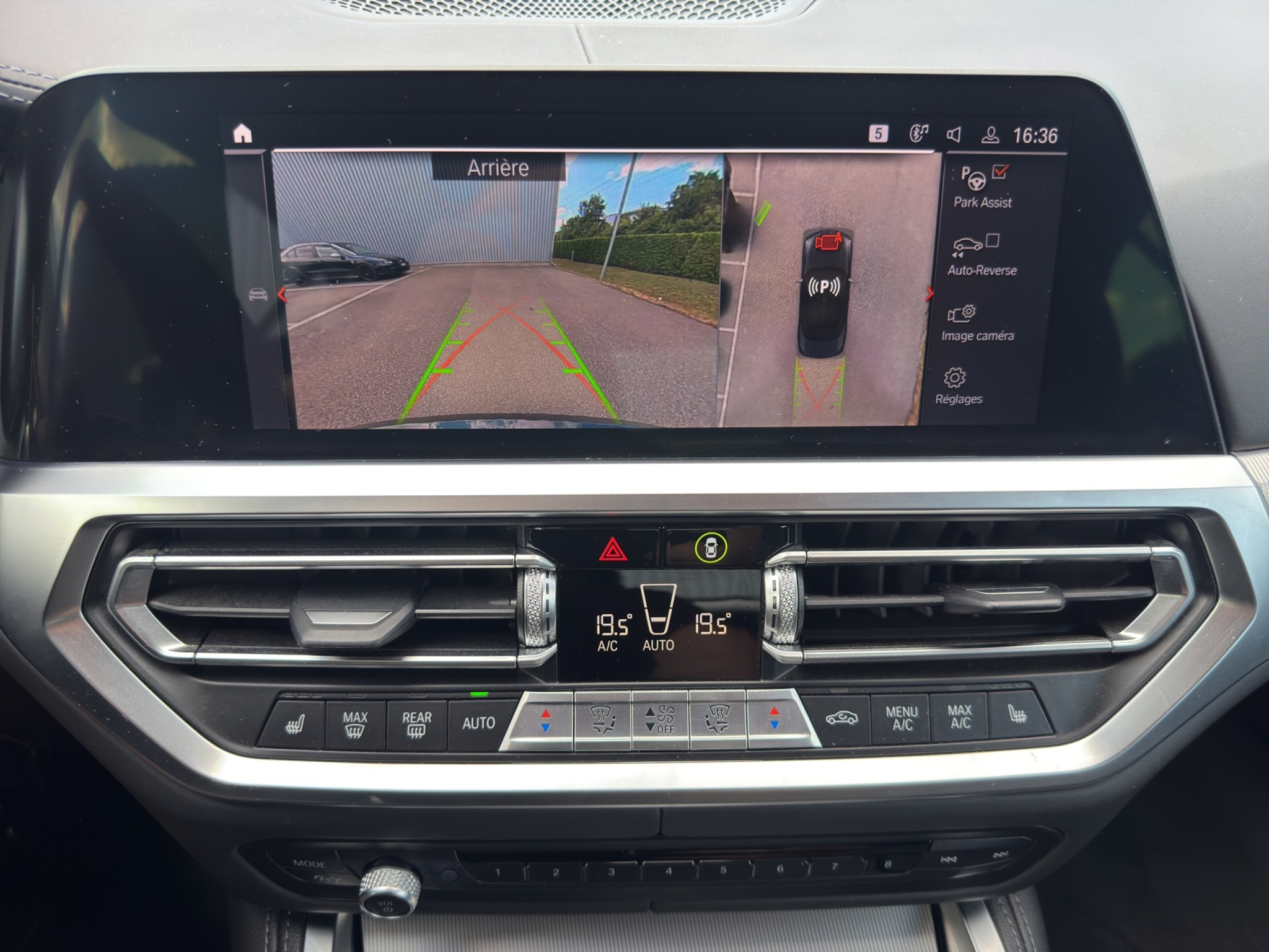 listing desktop thumbnail image 17