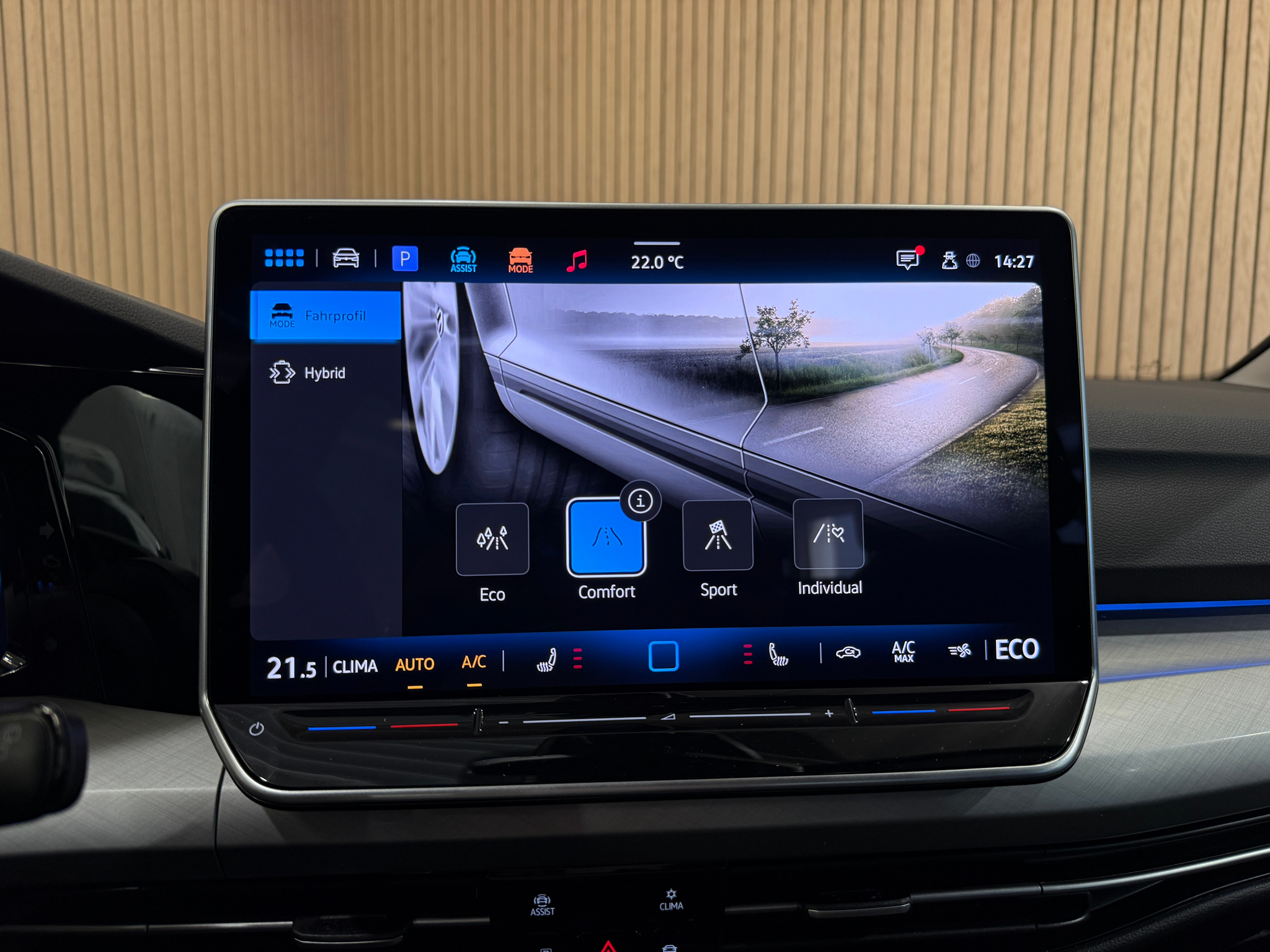 listing desktop thumbnail image 14