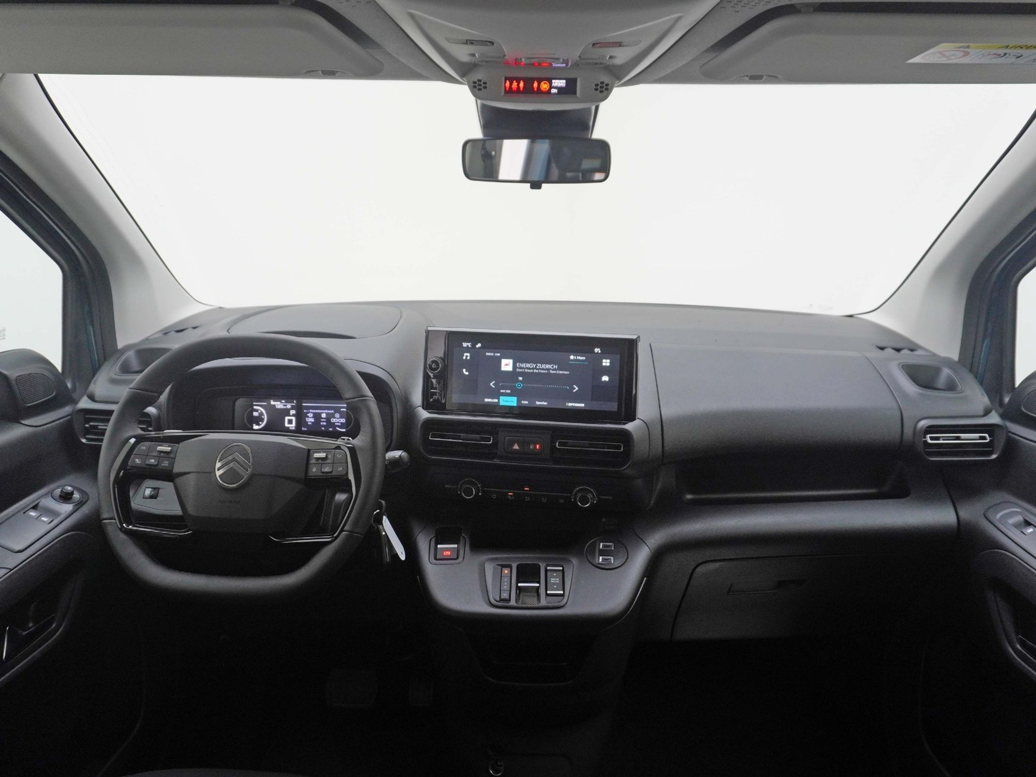 listing desktop thumbnail image 8