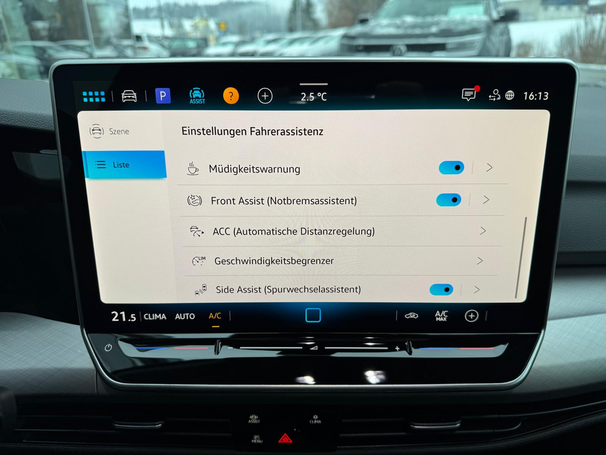 listing desktop thumbnail image 11