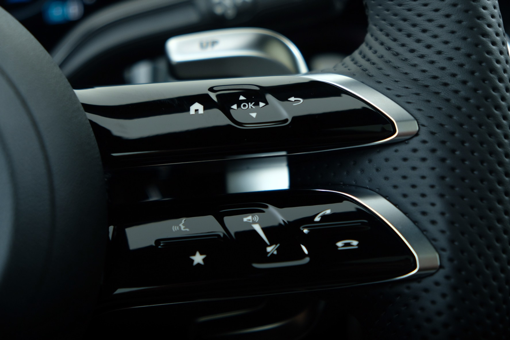 listing desktop thumbnail image 14