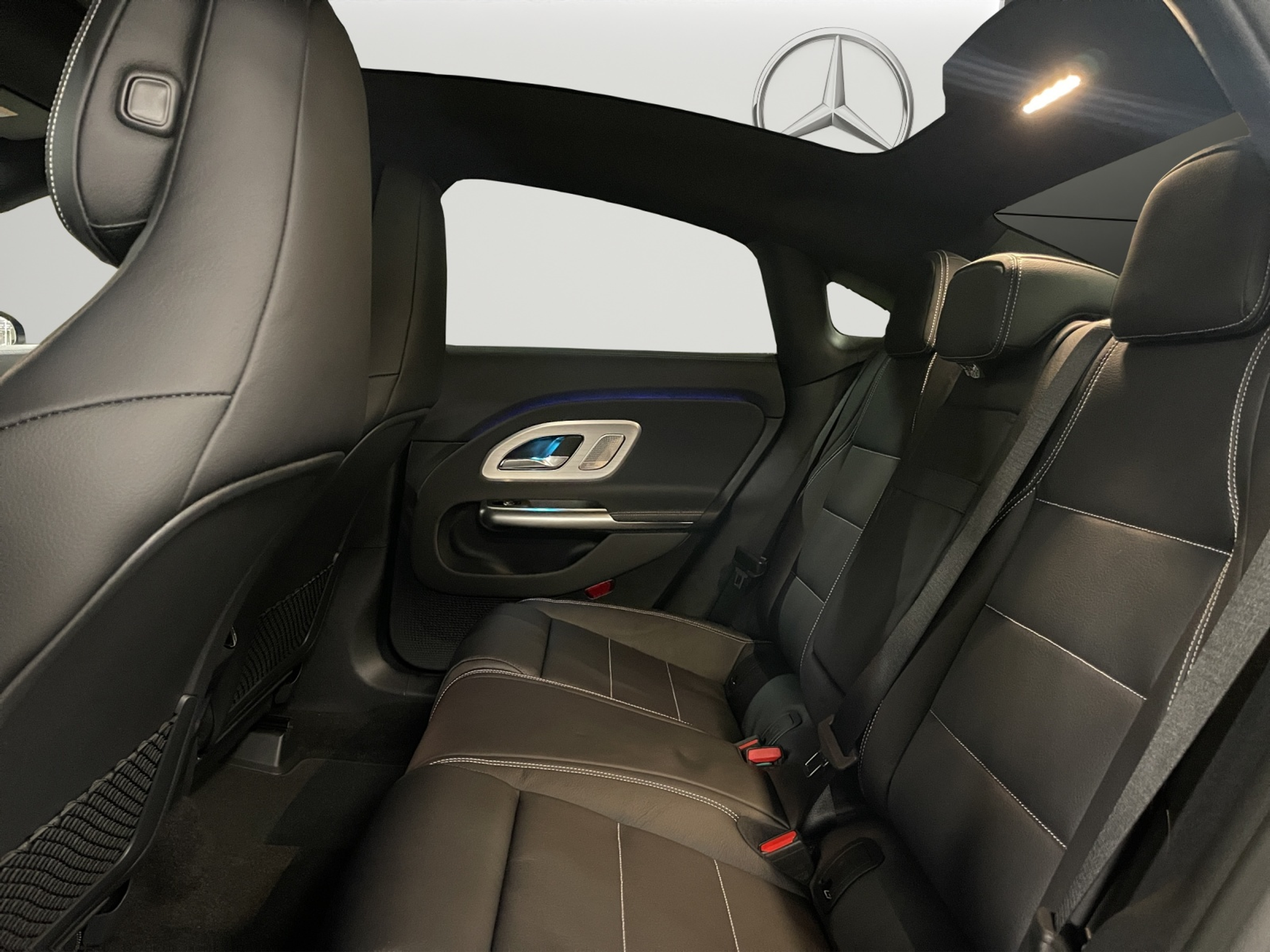 listing desktop thumbnail image 11