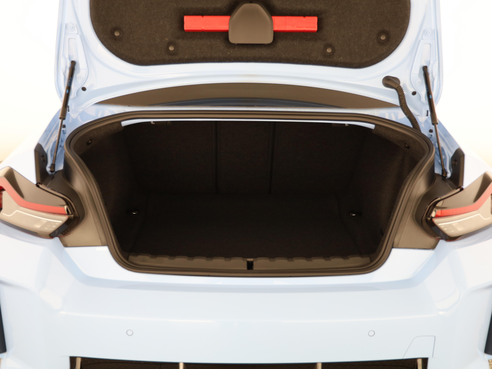 listing desktop thumbnail image 11