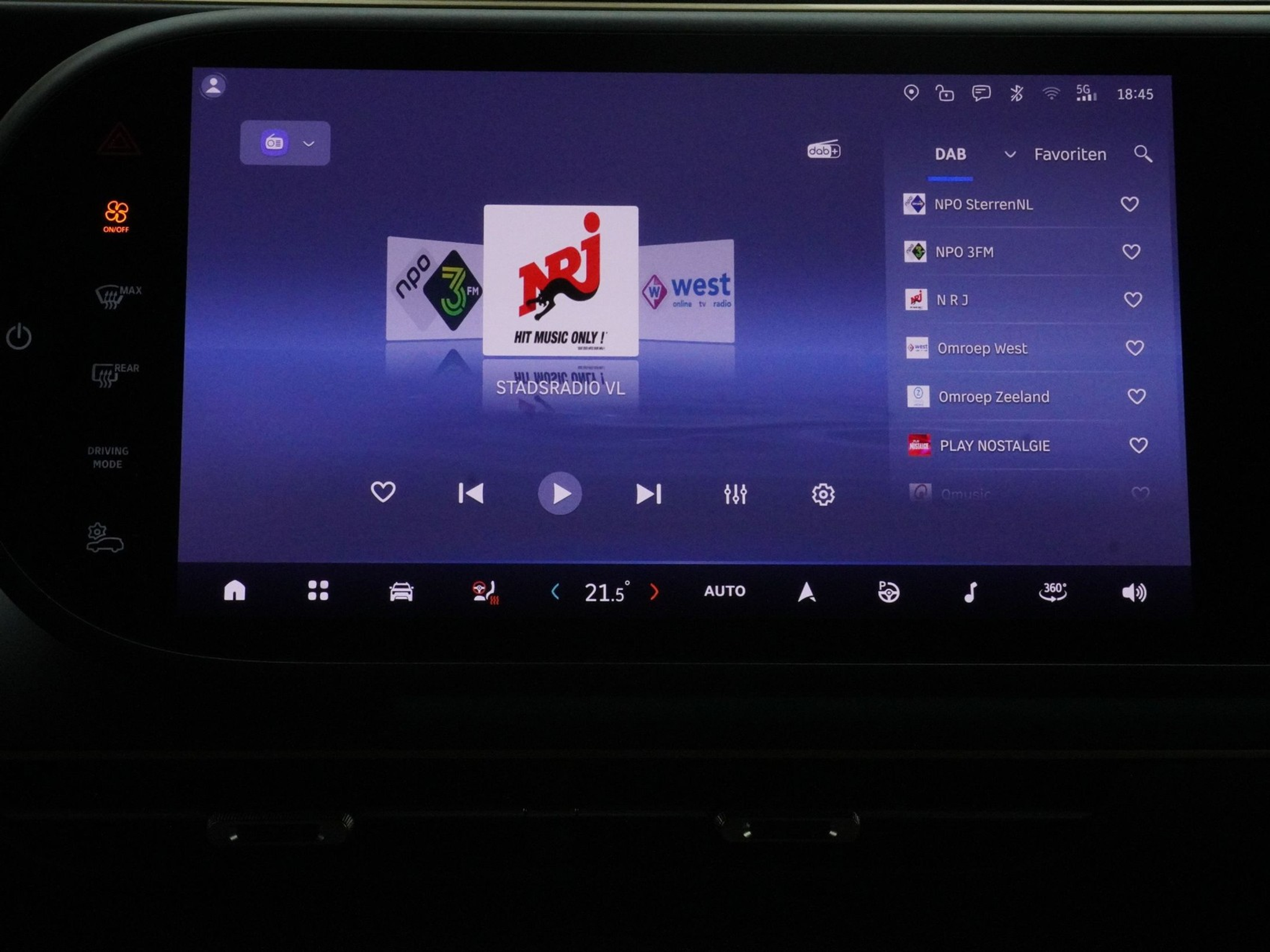 listing desktop thumbnail image 25