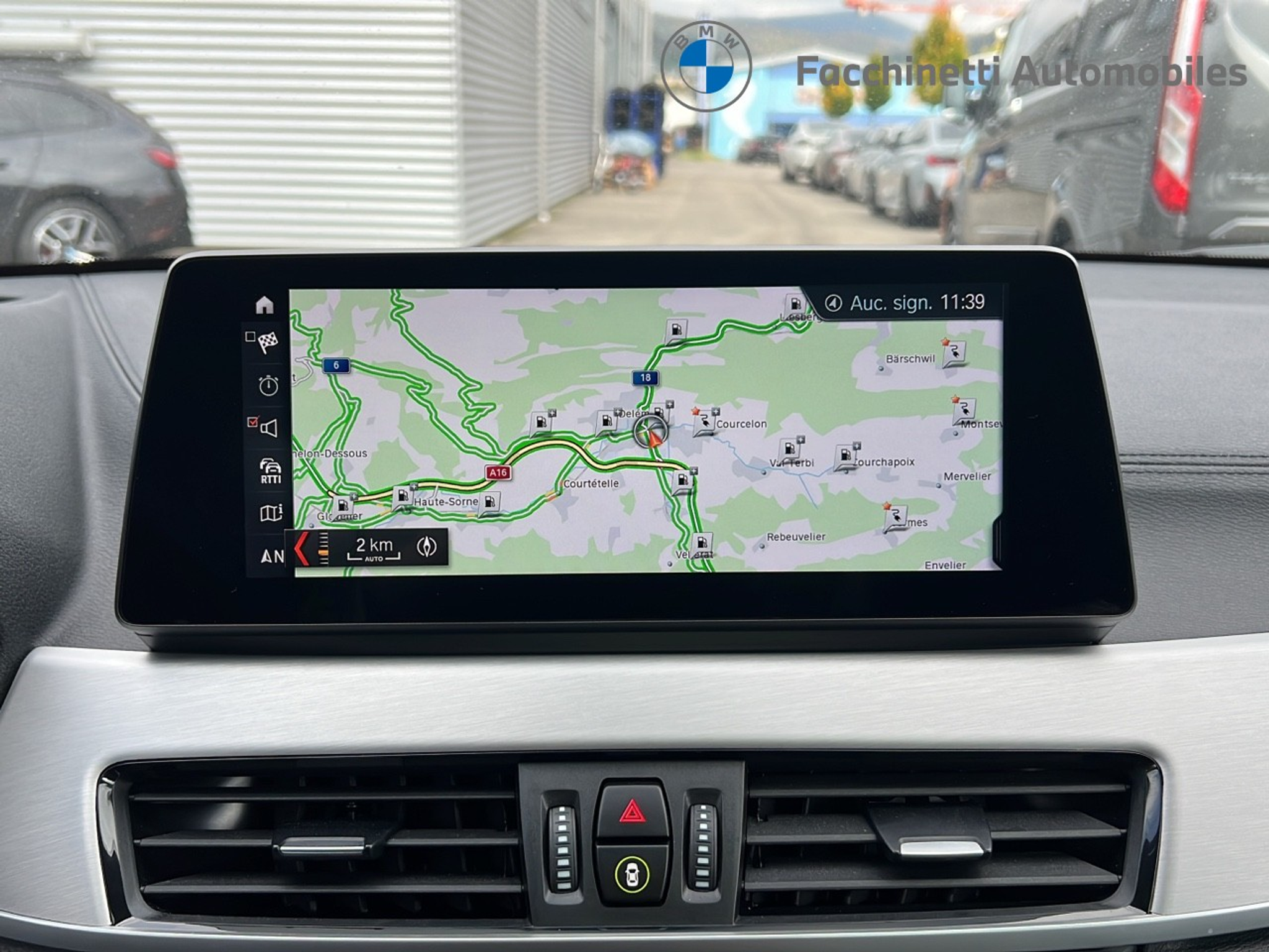 listing desktop thumbnail image 16