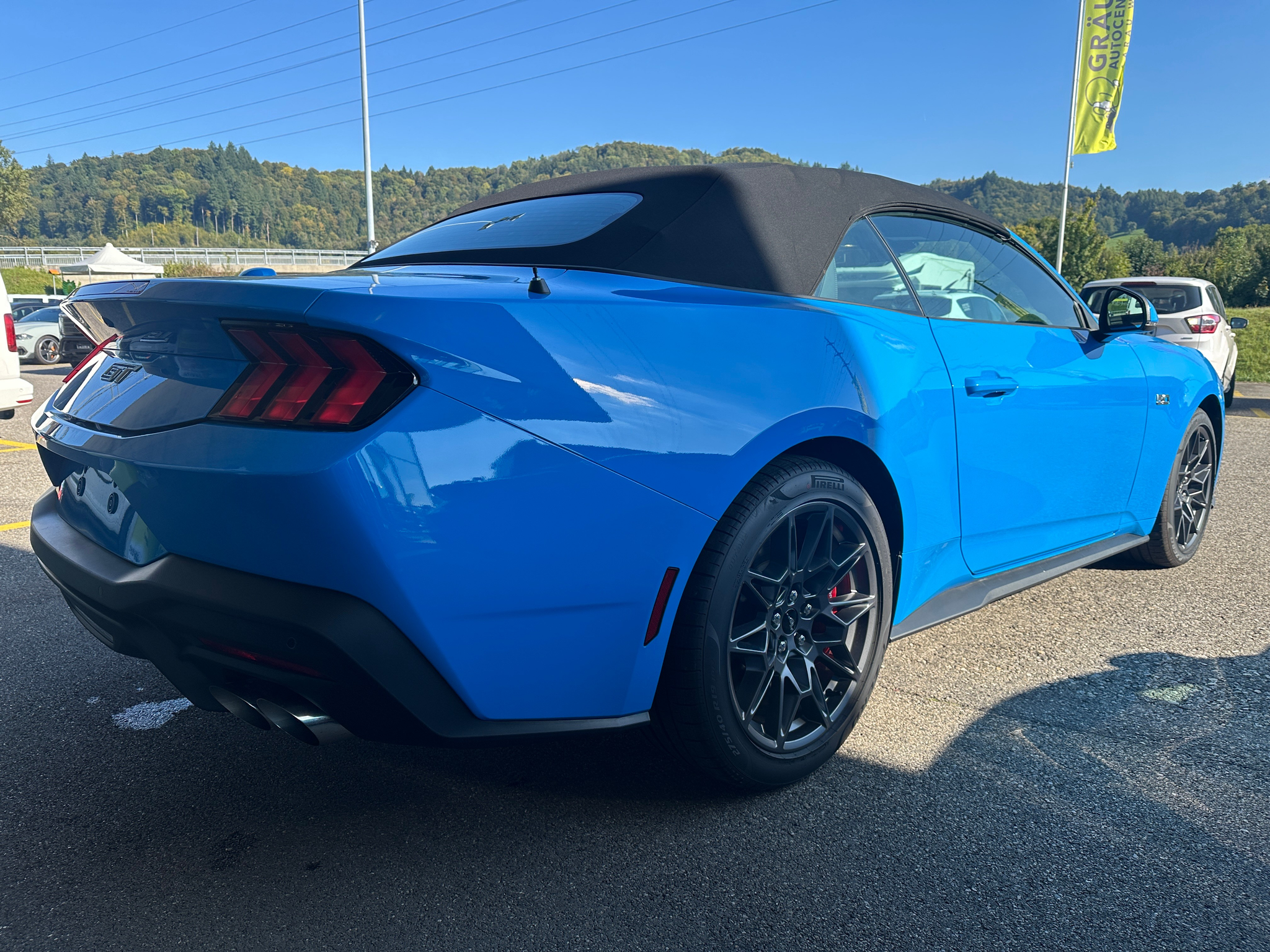 listing desktop thumbnail image 6