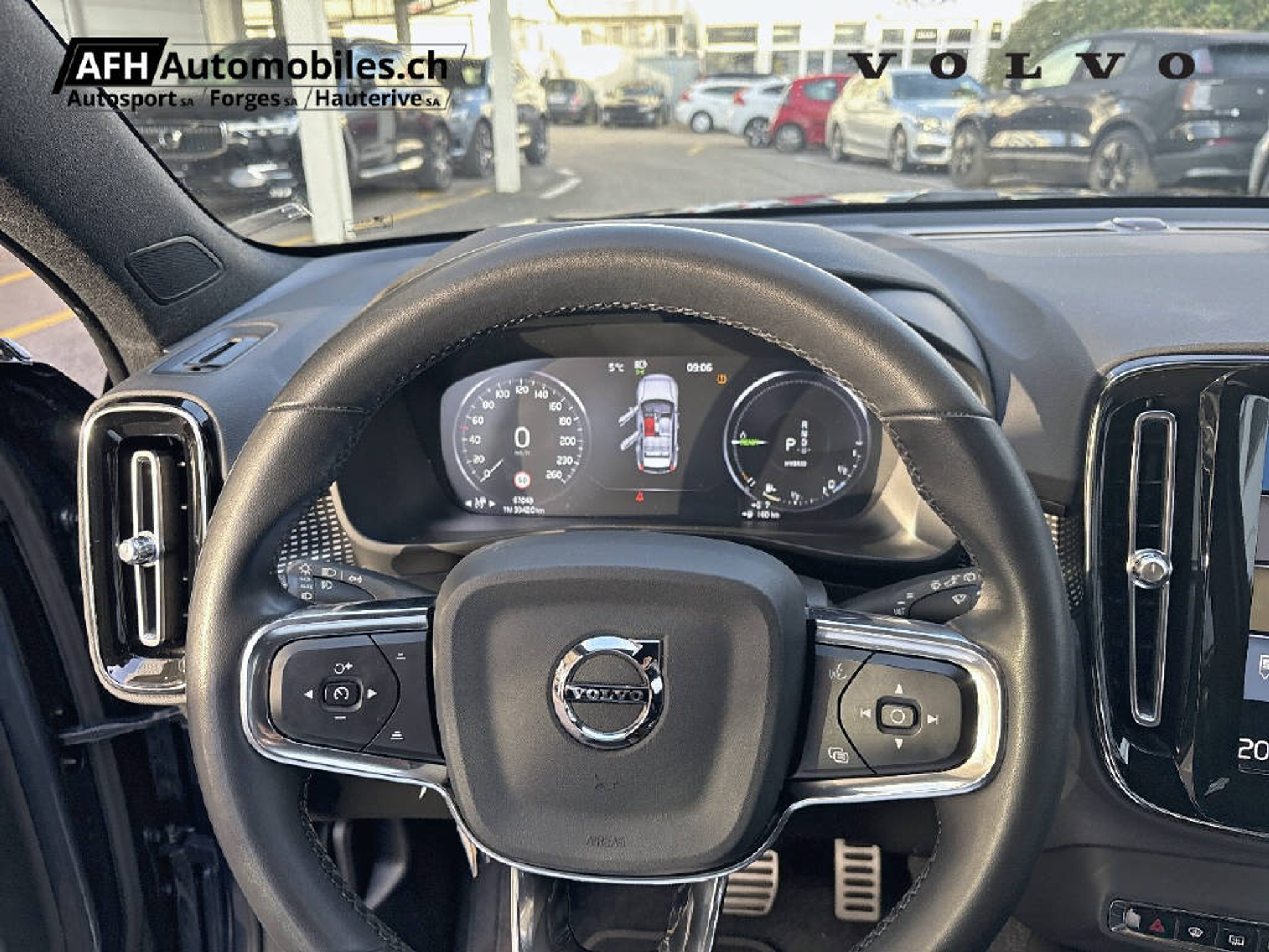 listing desktop thumbnail image 11