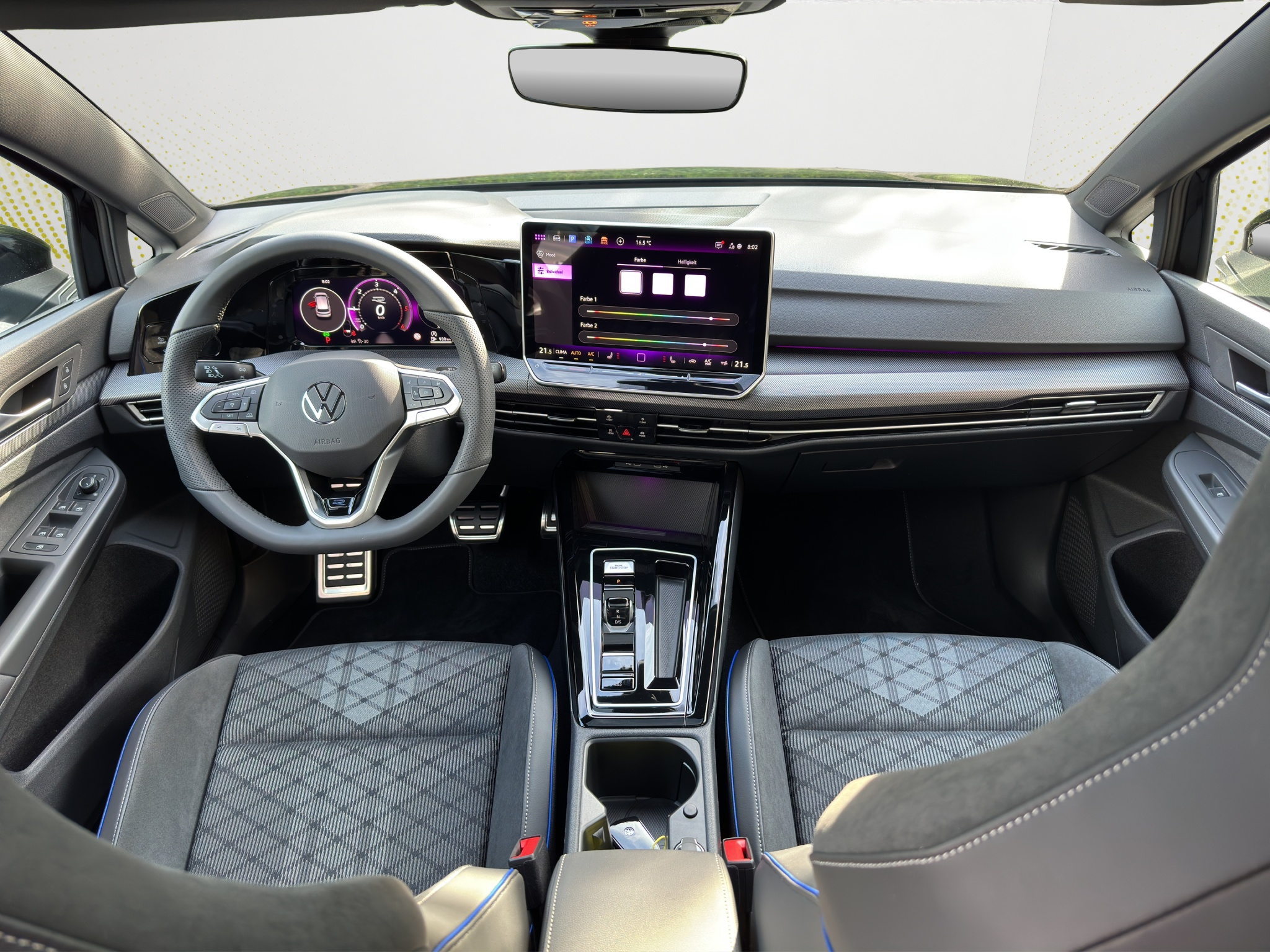 listing desktop thumbnail image 11