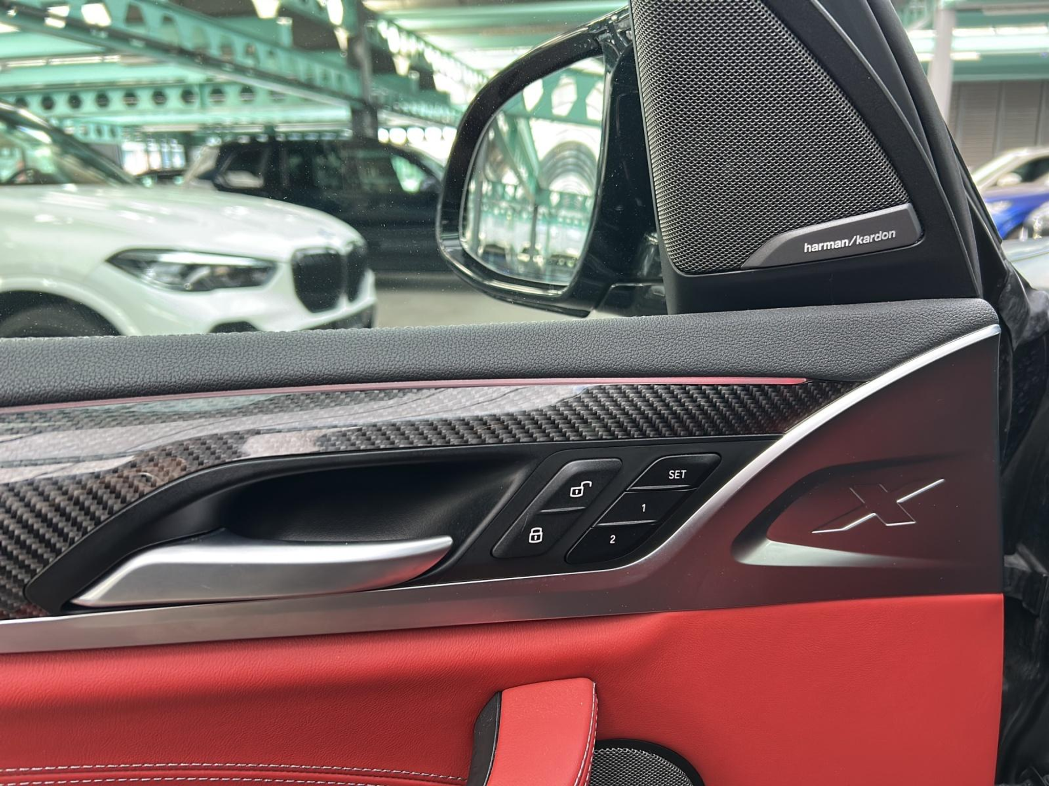 listing desktop thumbnail image 19