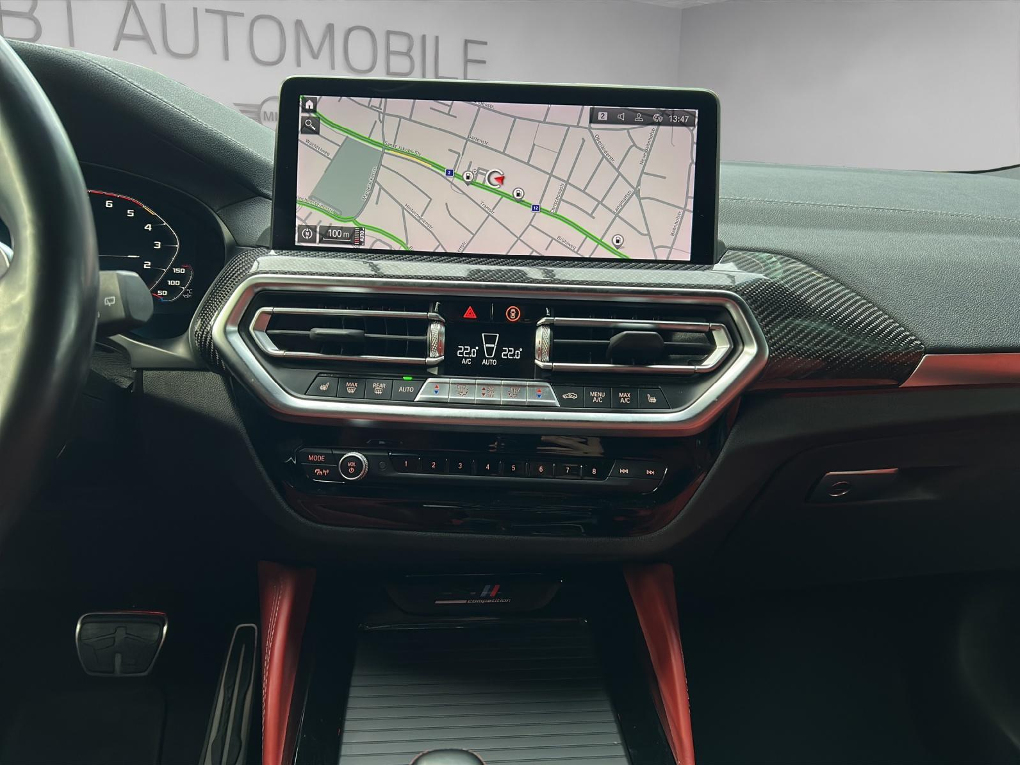 listing desktop thumbnail image 12