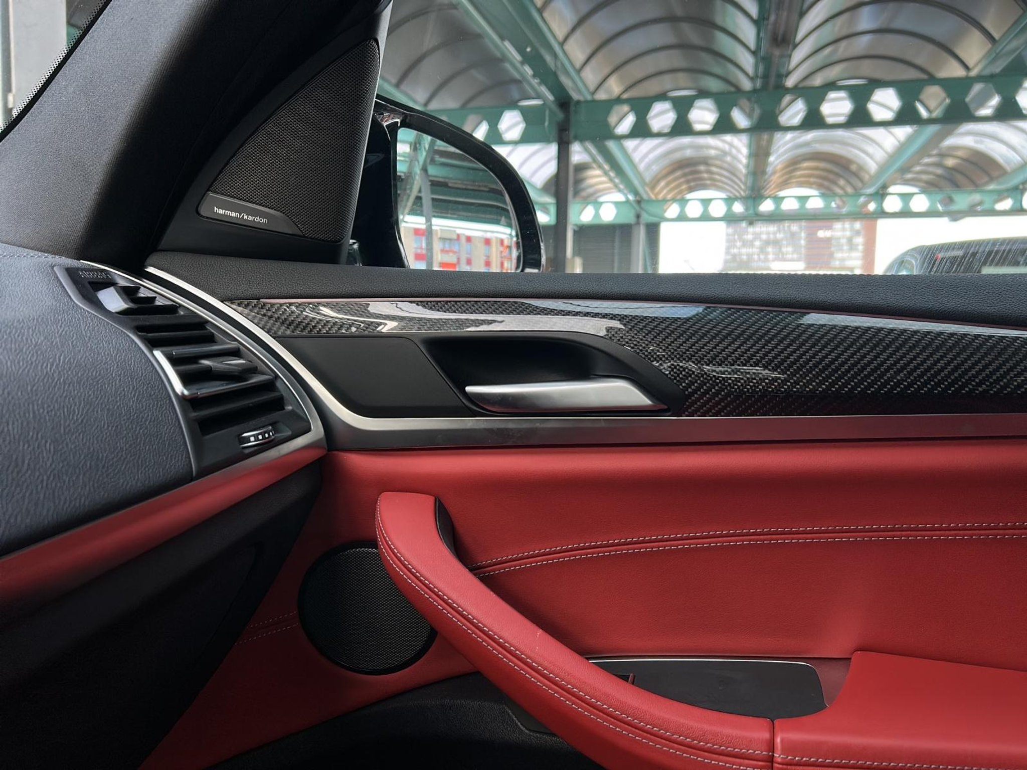 listing desktop thumbnail image 20