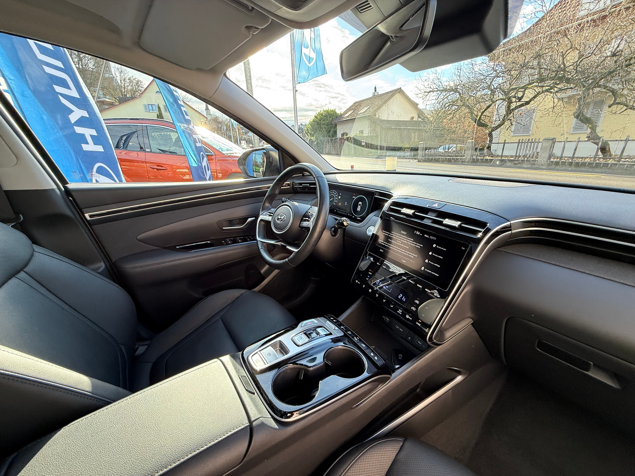 listing desktop thumbnail image 14