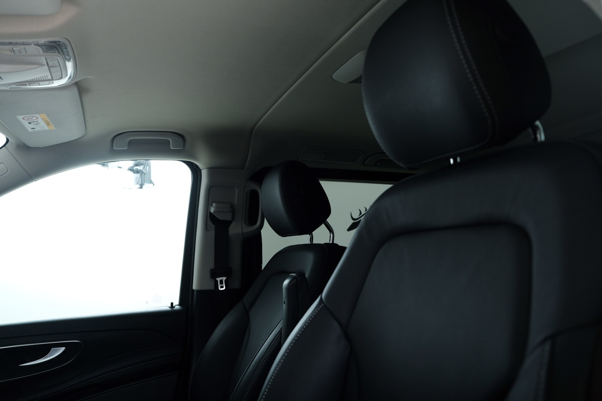 listing desktop thumbnail image 8