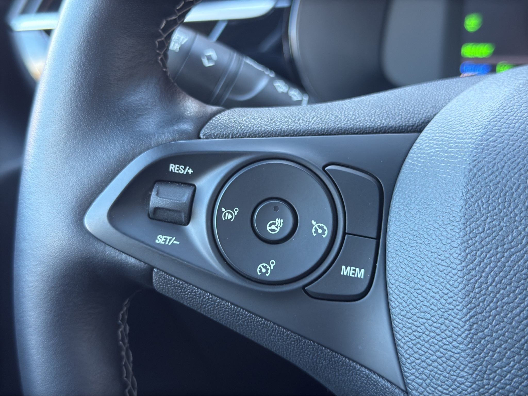 listing desktop thumbnail image 21