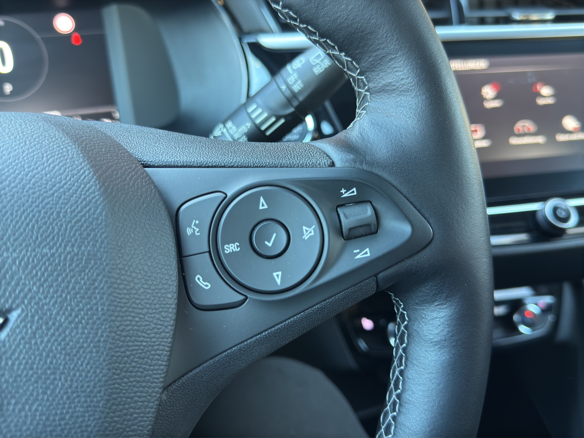 listing desktop thumbnail image 22