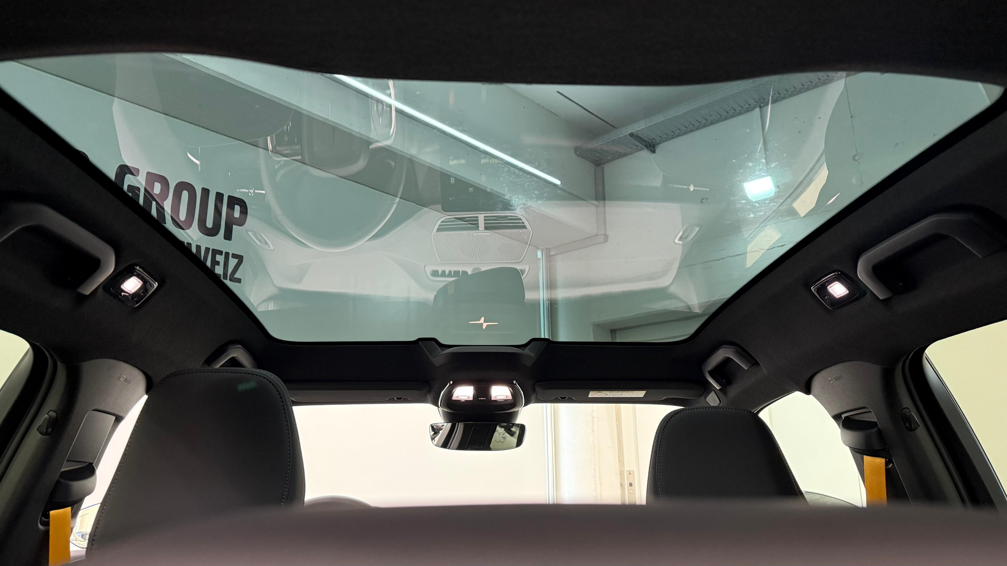 listing desktop thumbnail image 9