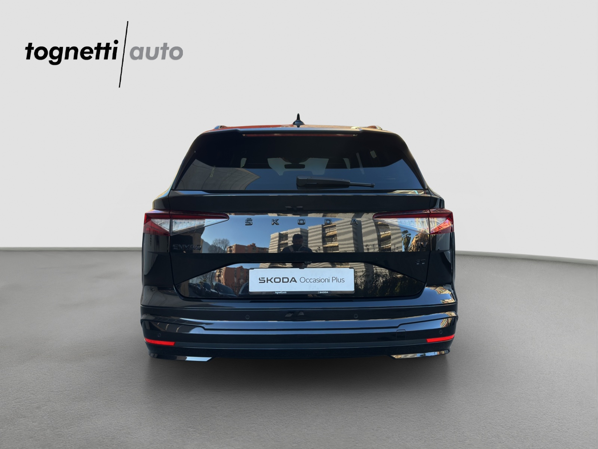 listing desktop thumbnail image 5