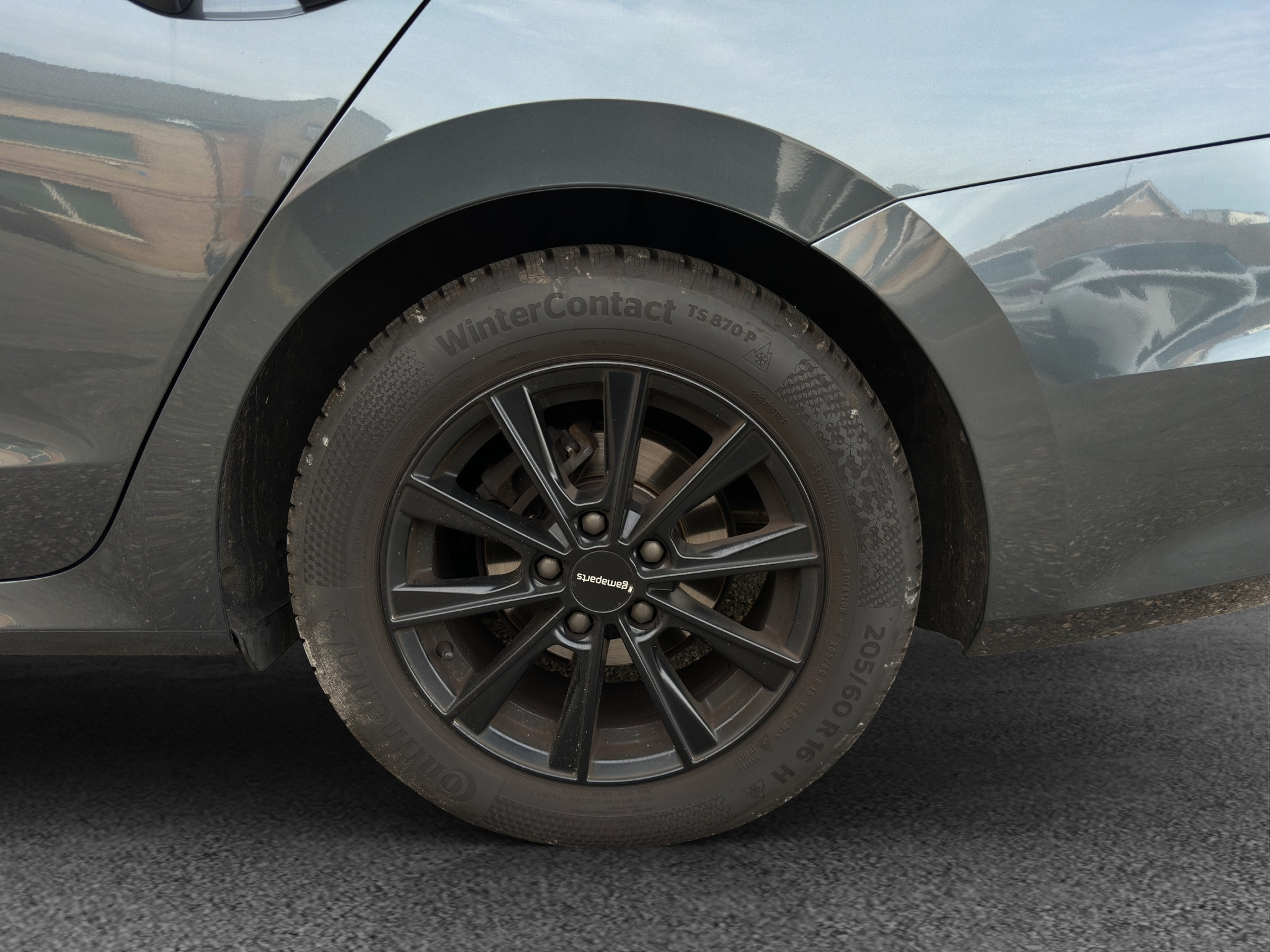 listing desktop thumbnail image 13