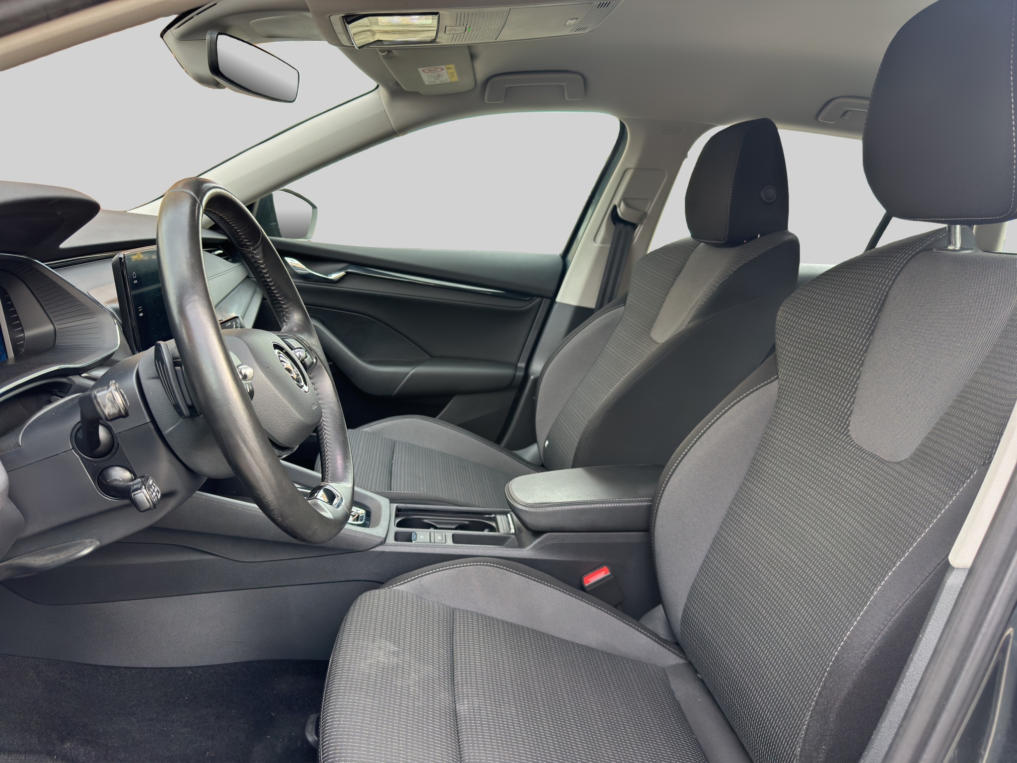 listing desktop thumbnail image 8