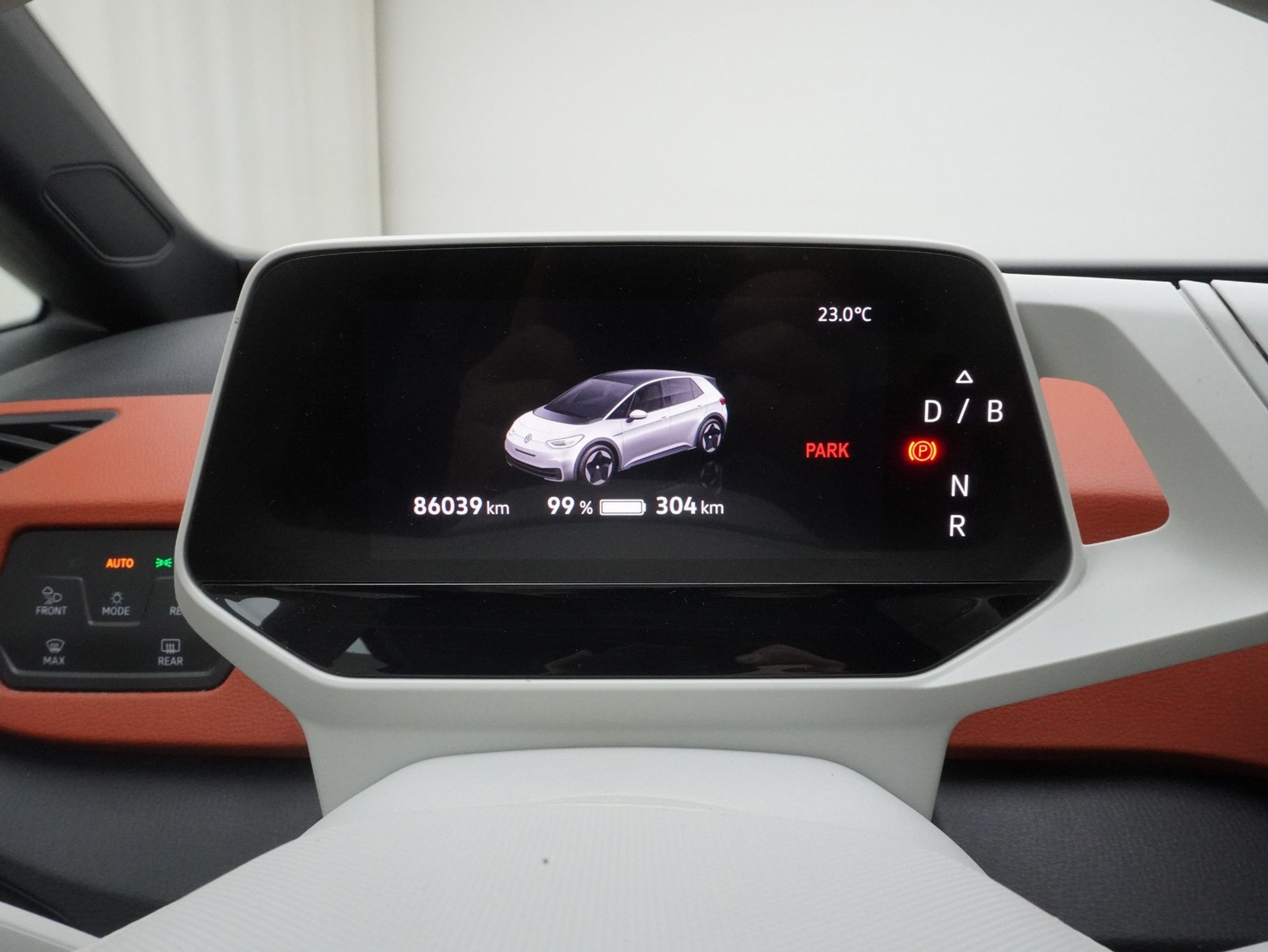 listing desktop thumbnail image 14