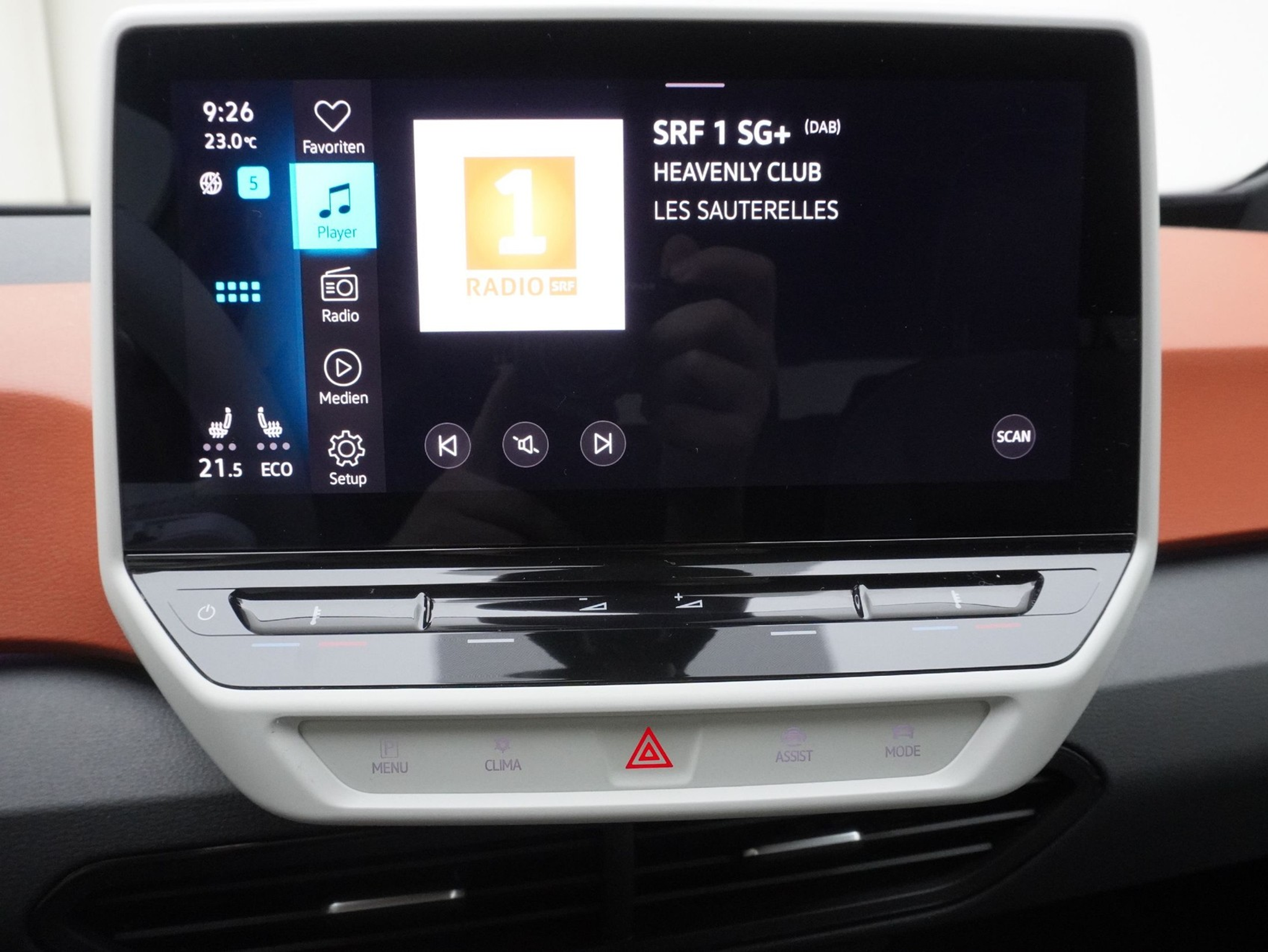 listing desktop thumbnail image 17