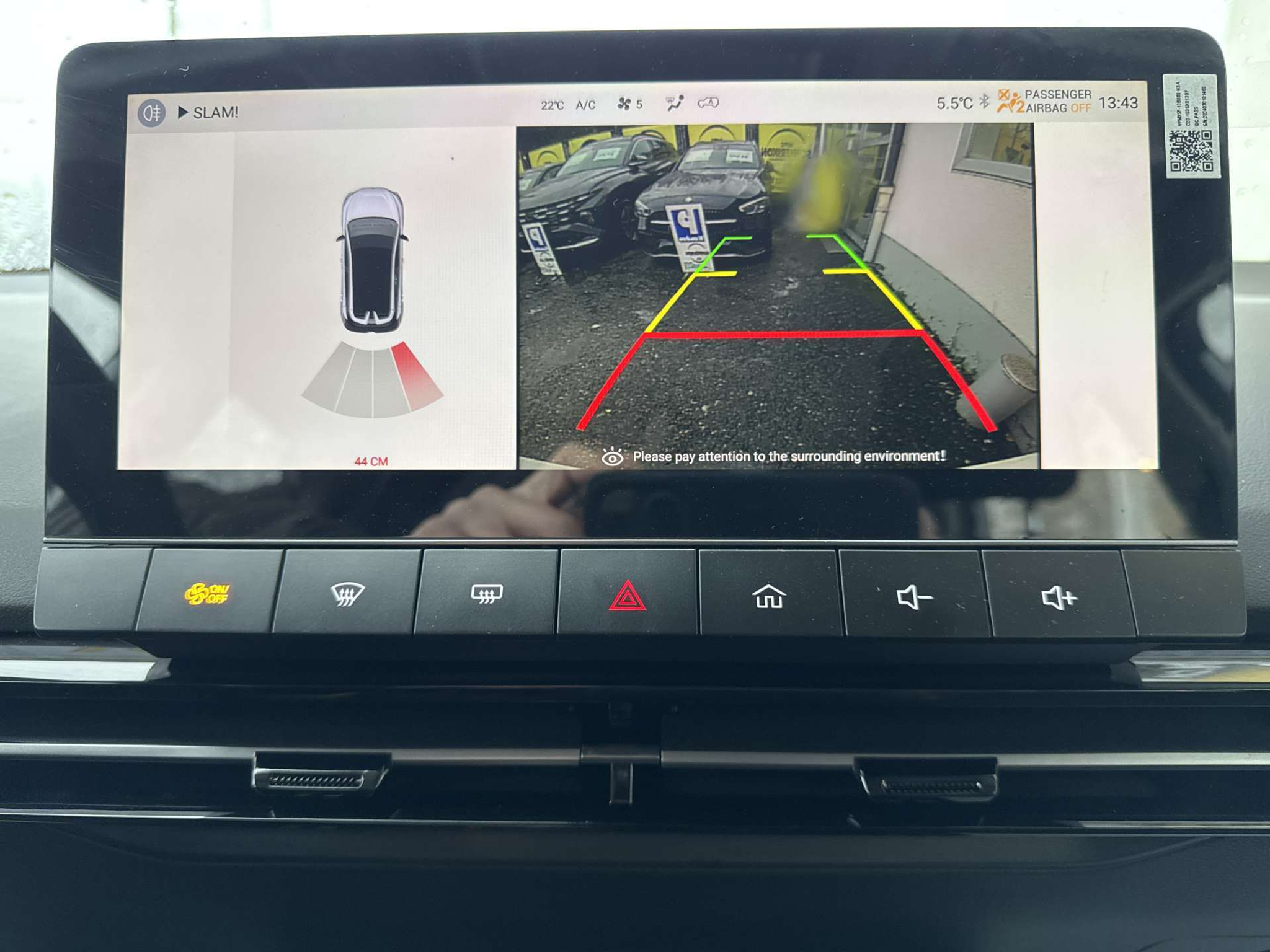 listing desktop thumbnail image 10