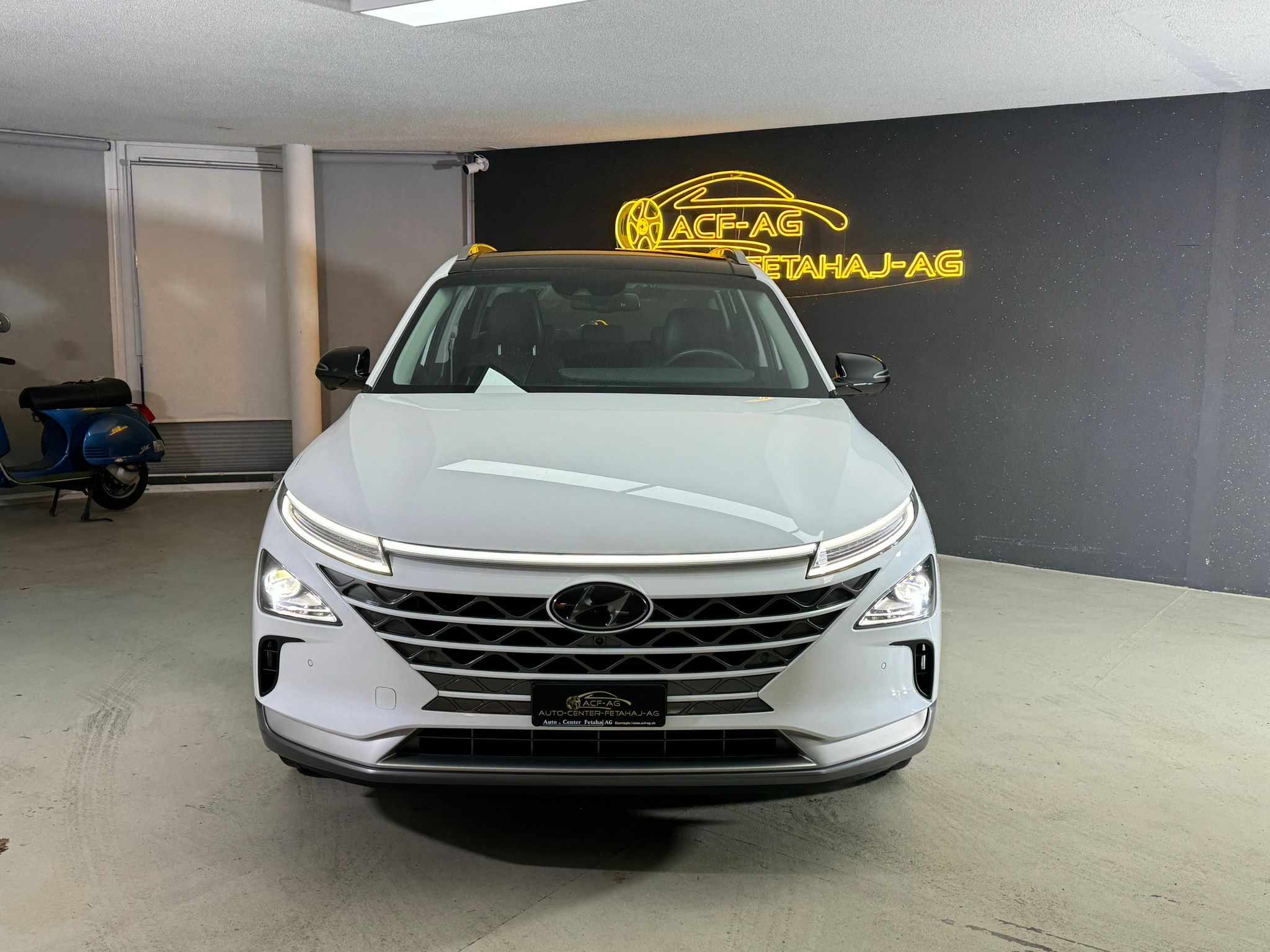 listing desktop thumbnail image 1