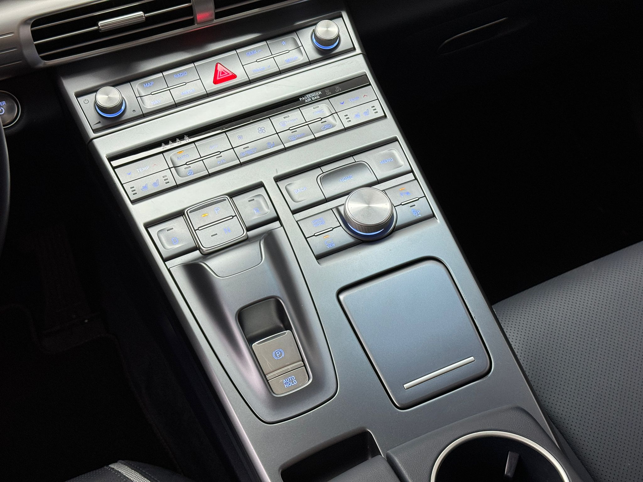 listing desktop thumbnail image 10