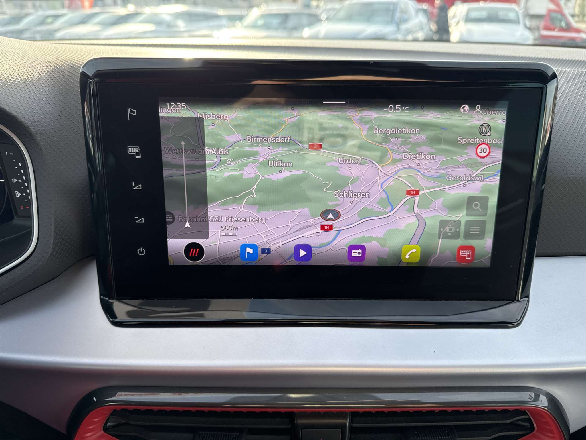 listing desktop thumbnail image 1