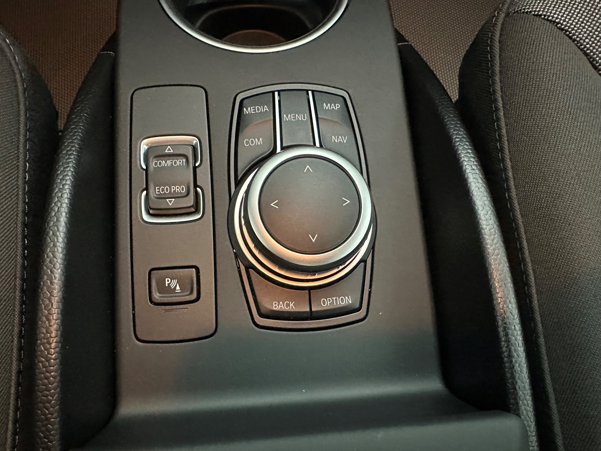 listing desktop thumbnail image 8