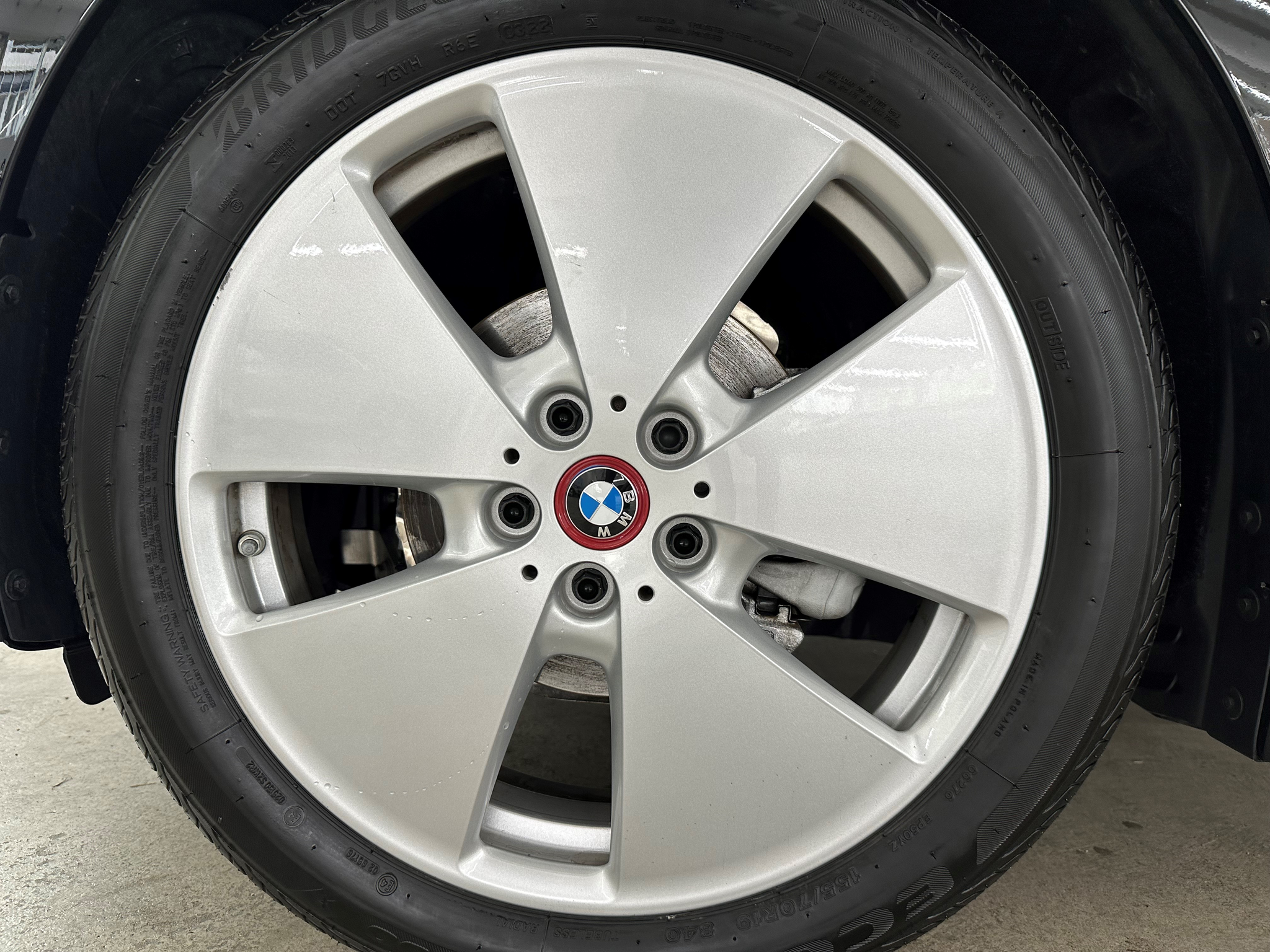 listing desktop thumbnail image 7