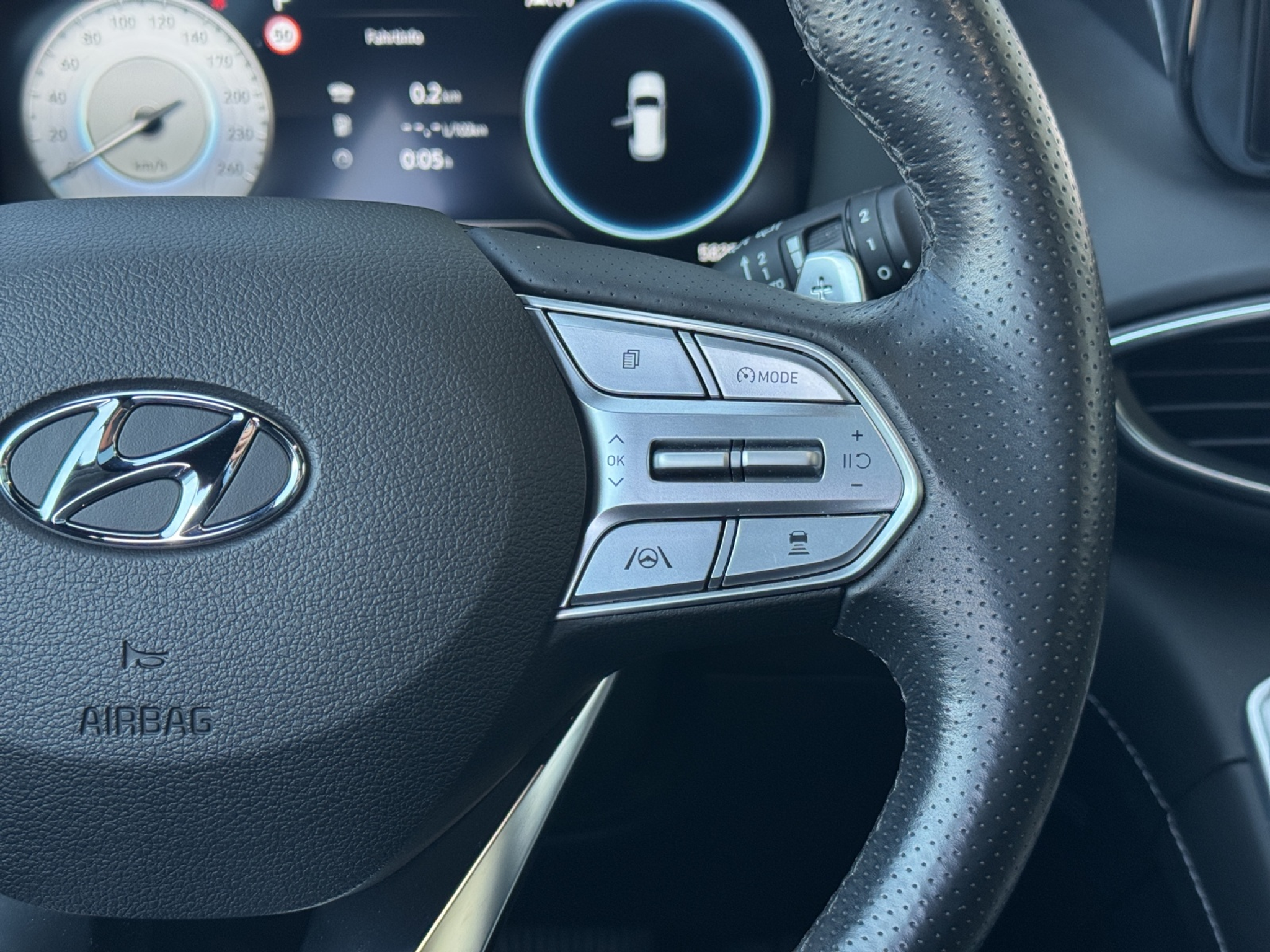 listing desktop thumbnail image 12