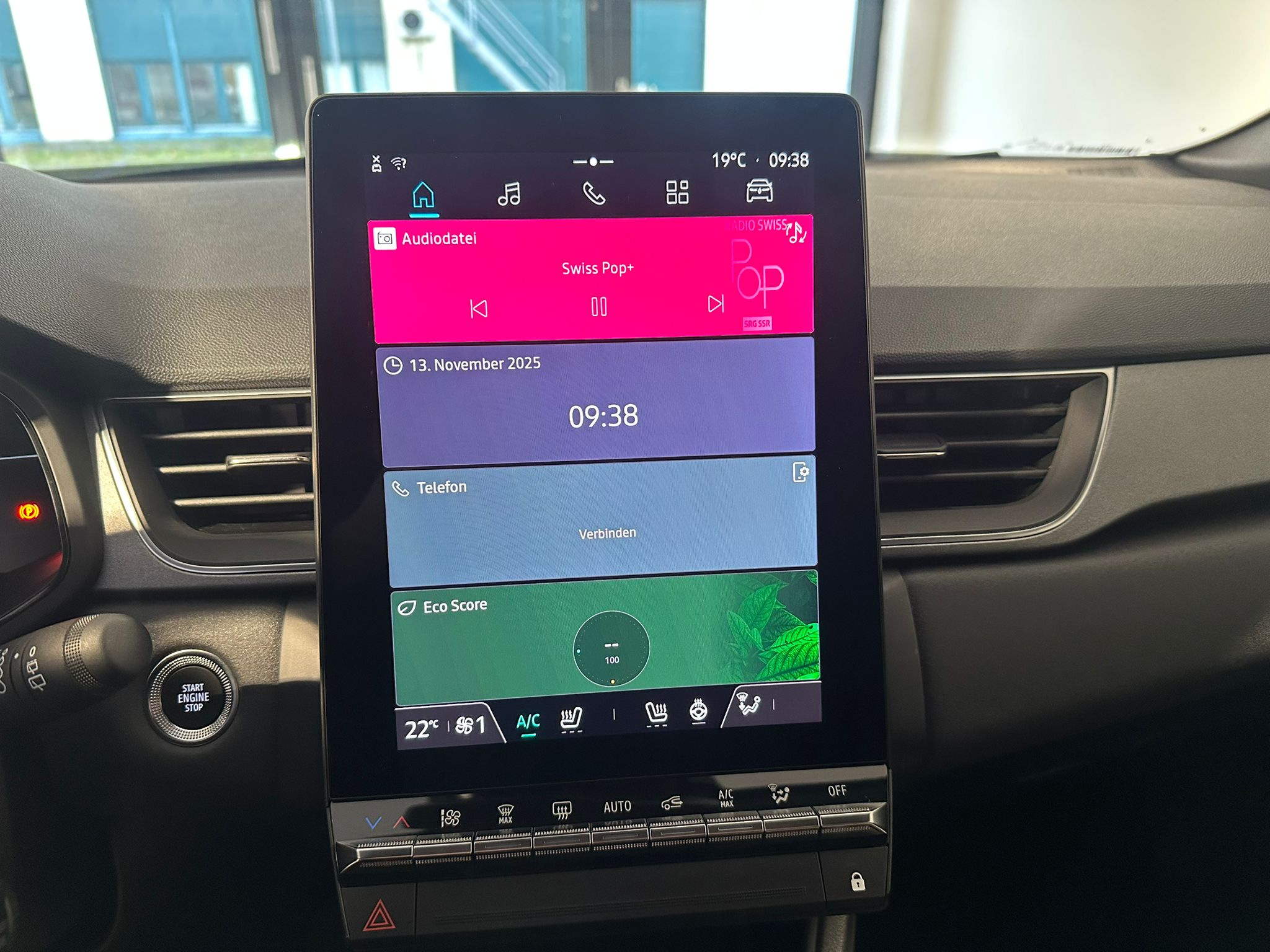 listing desktop thumbnail image 12