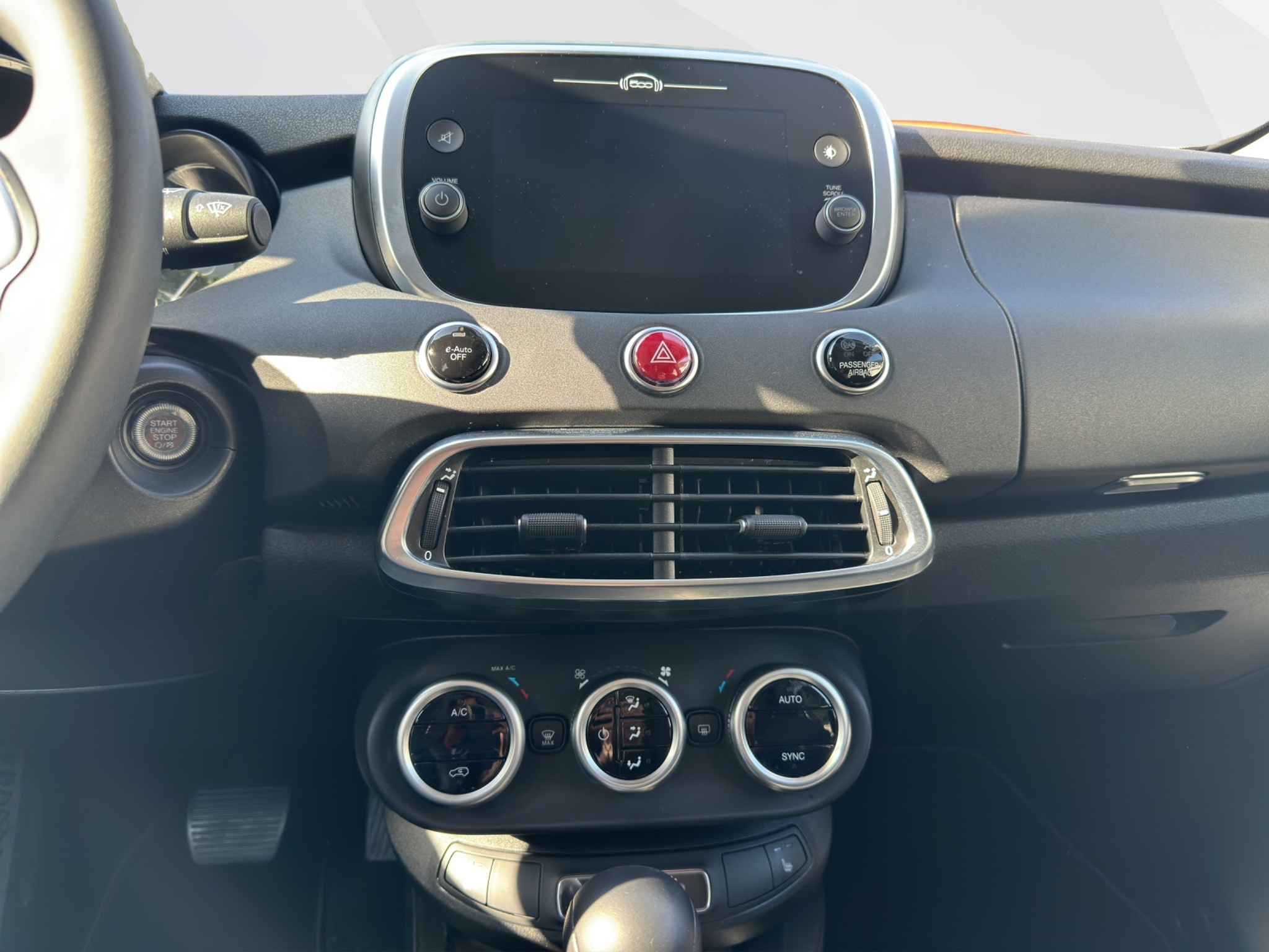 listing desktop thumbnail image 11