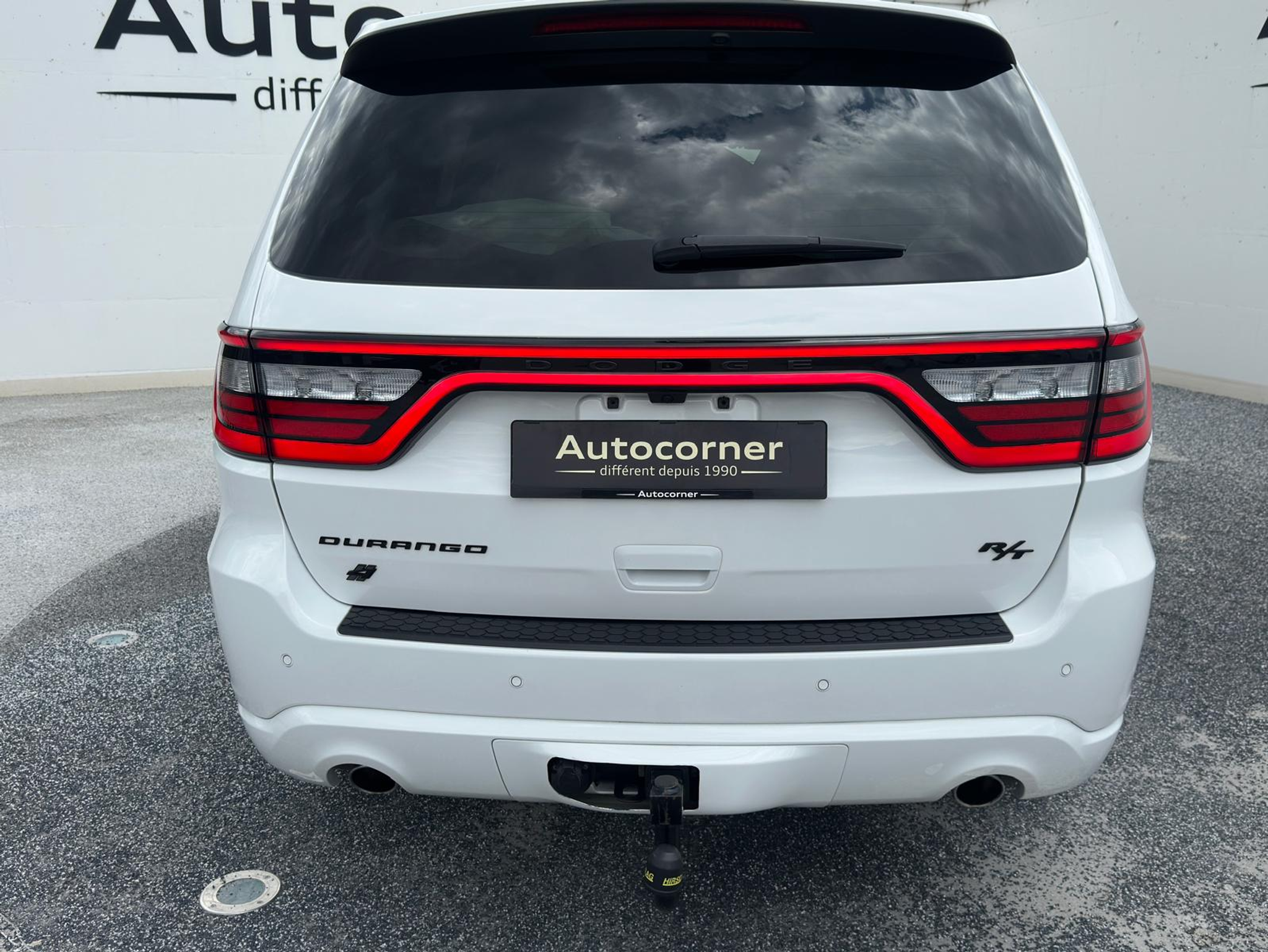 listing desktop thumbnail image 4