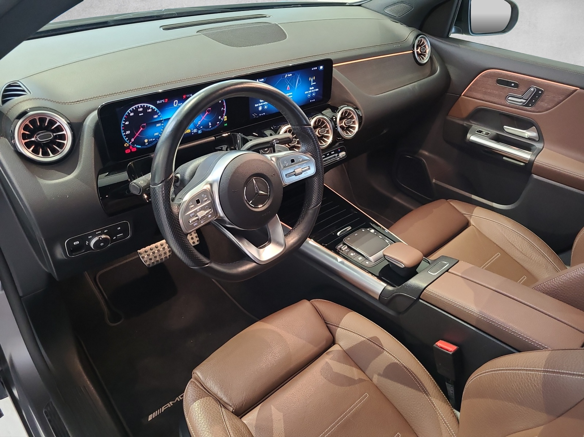 listing desktop thumbnail image 6