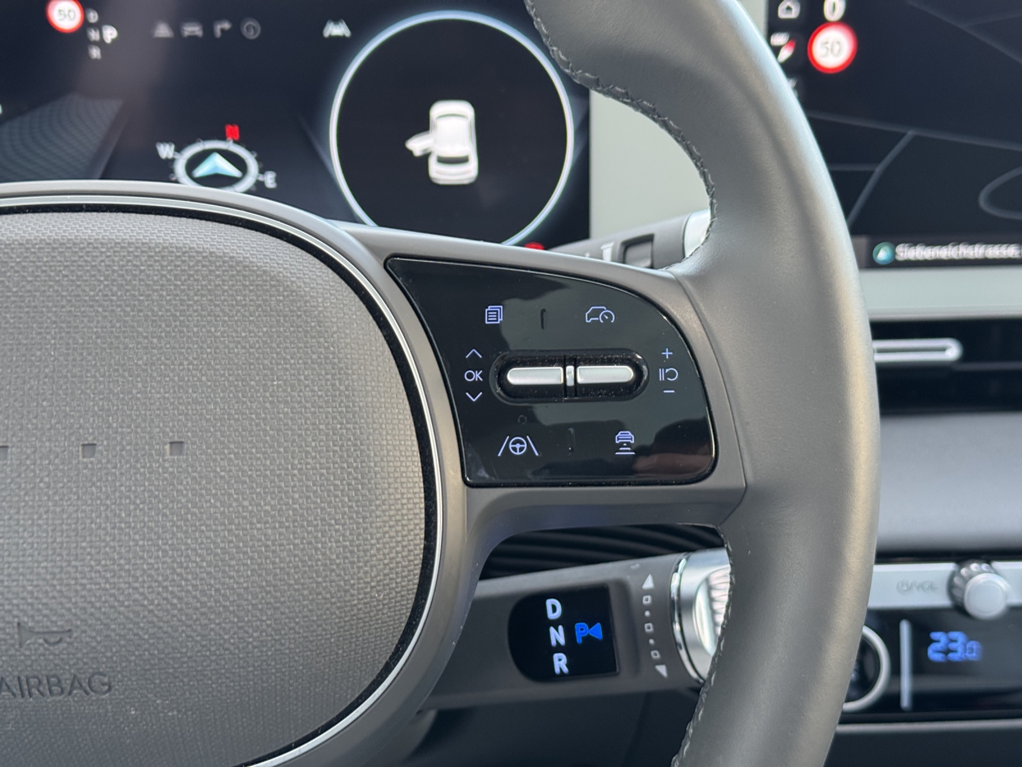 listing desktop thumbnail image 12