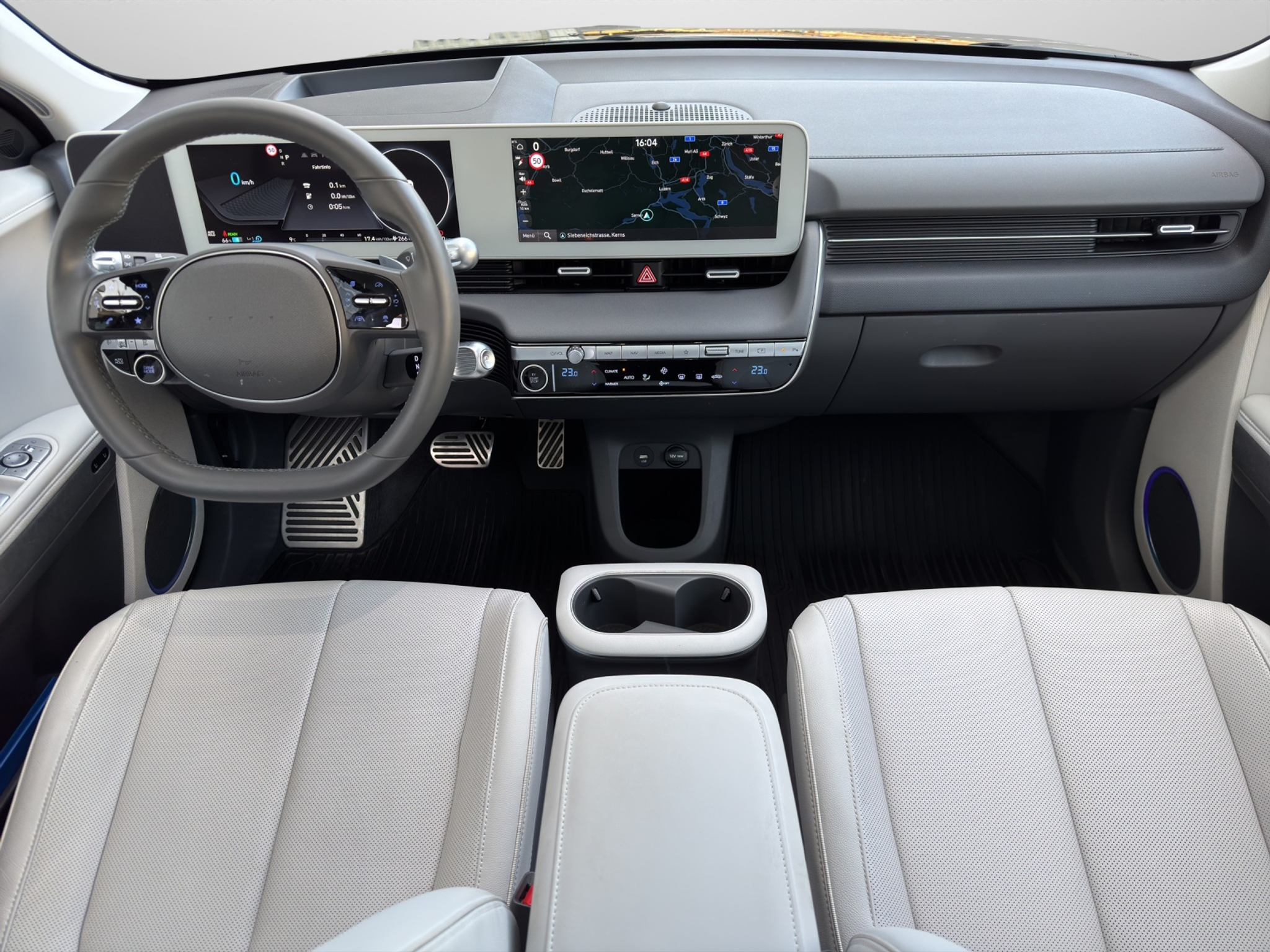 listing desktop thumbnail image 7