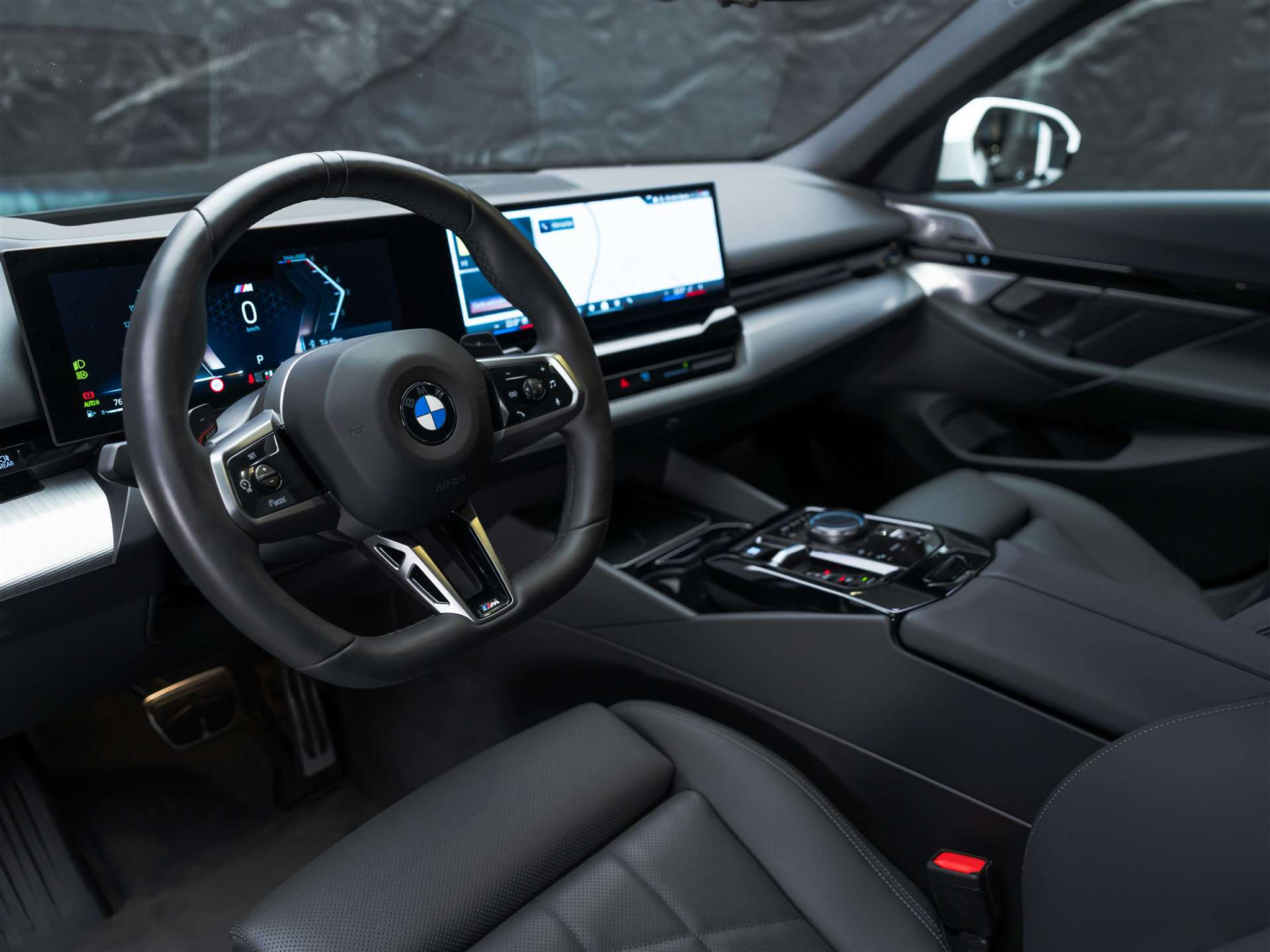 listing desktop thumbnail image 9