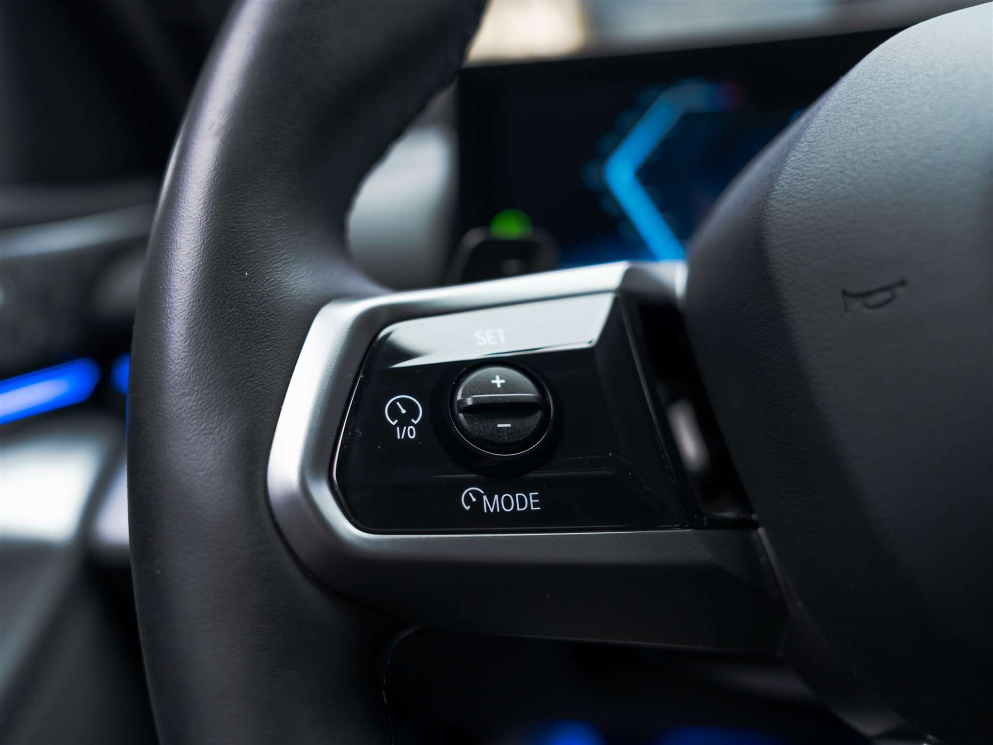 listing desktop thumbnail image 25