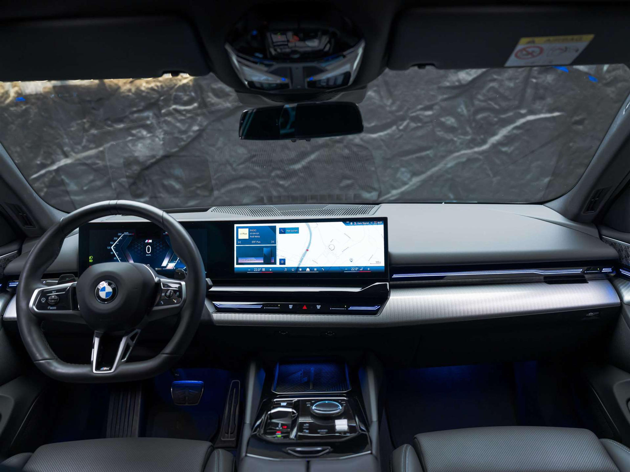 listing desktop thumbnail image 15