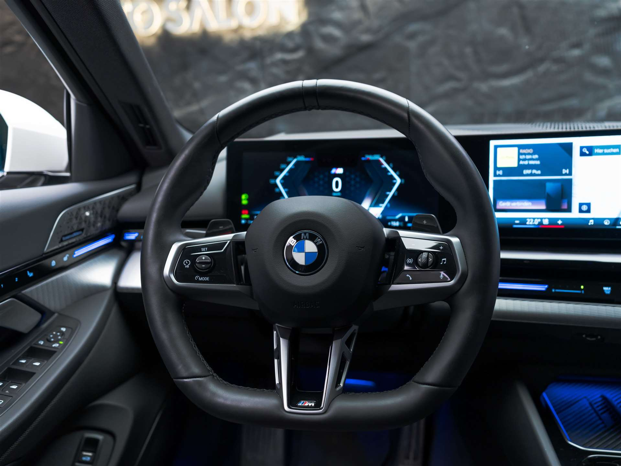 listing desktop thumbnail image 24