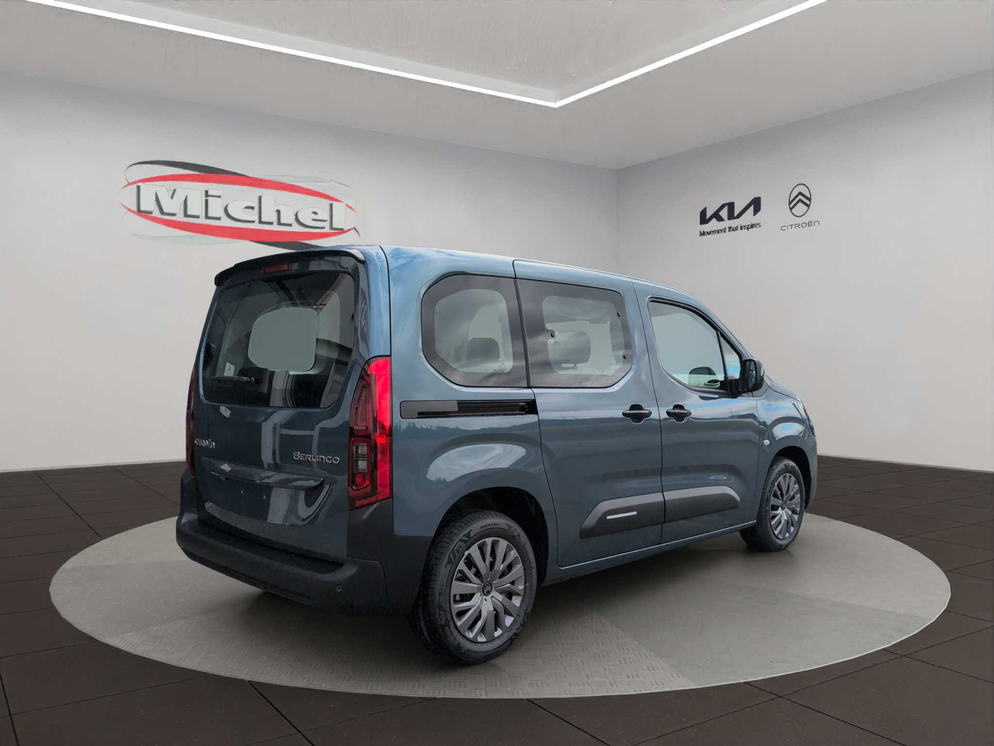 listing desktop thumbnail image 4