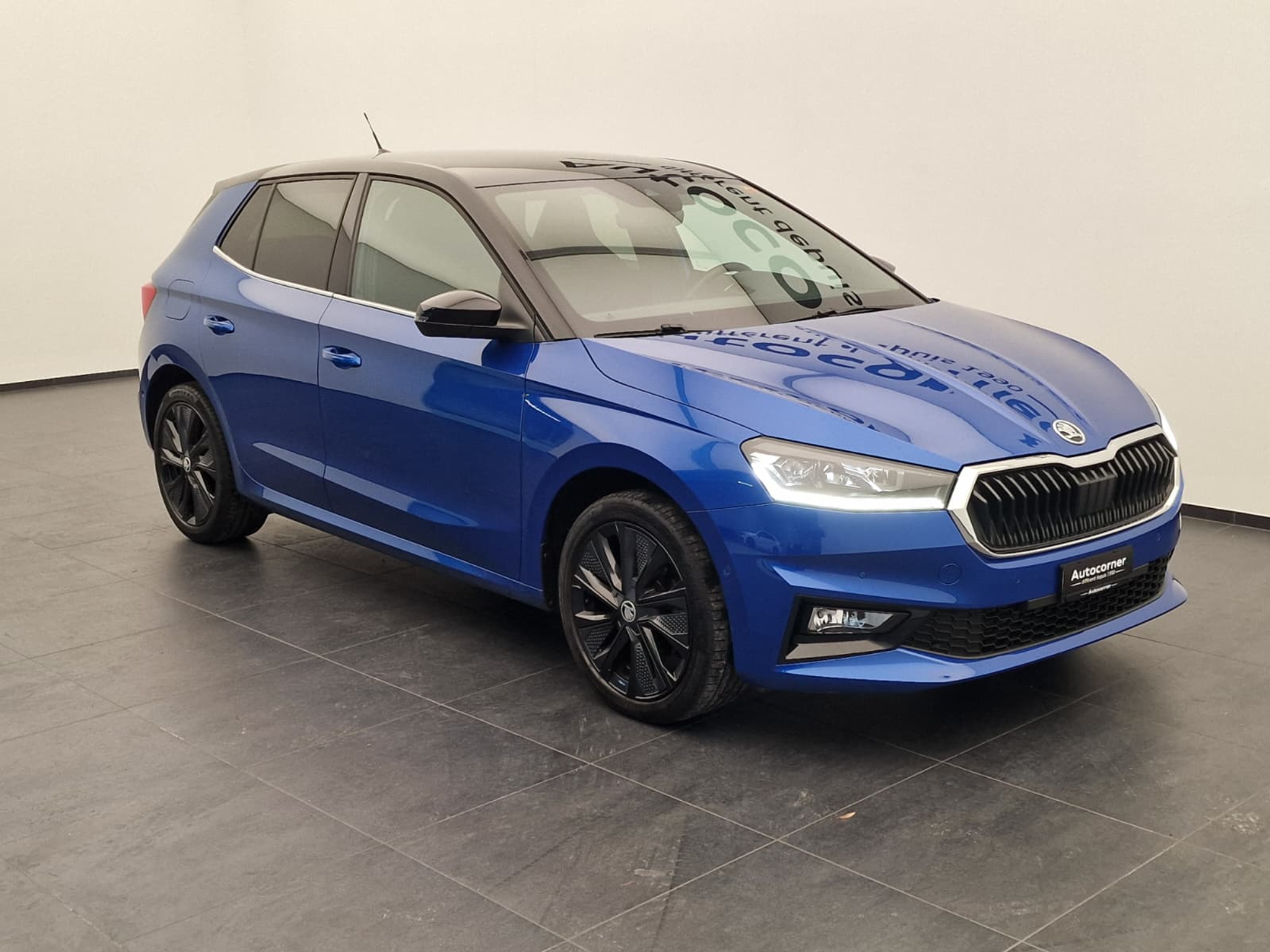 listing desktop thumbnail image 1