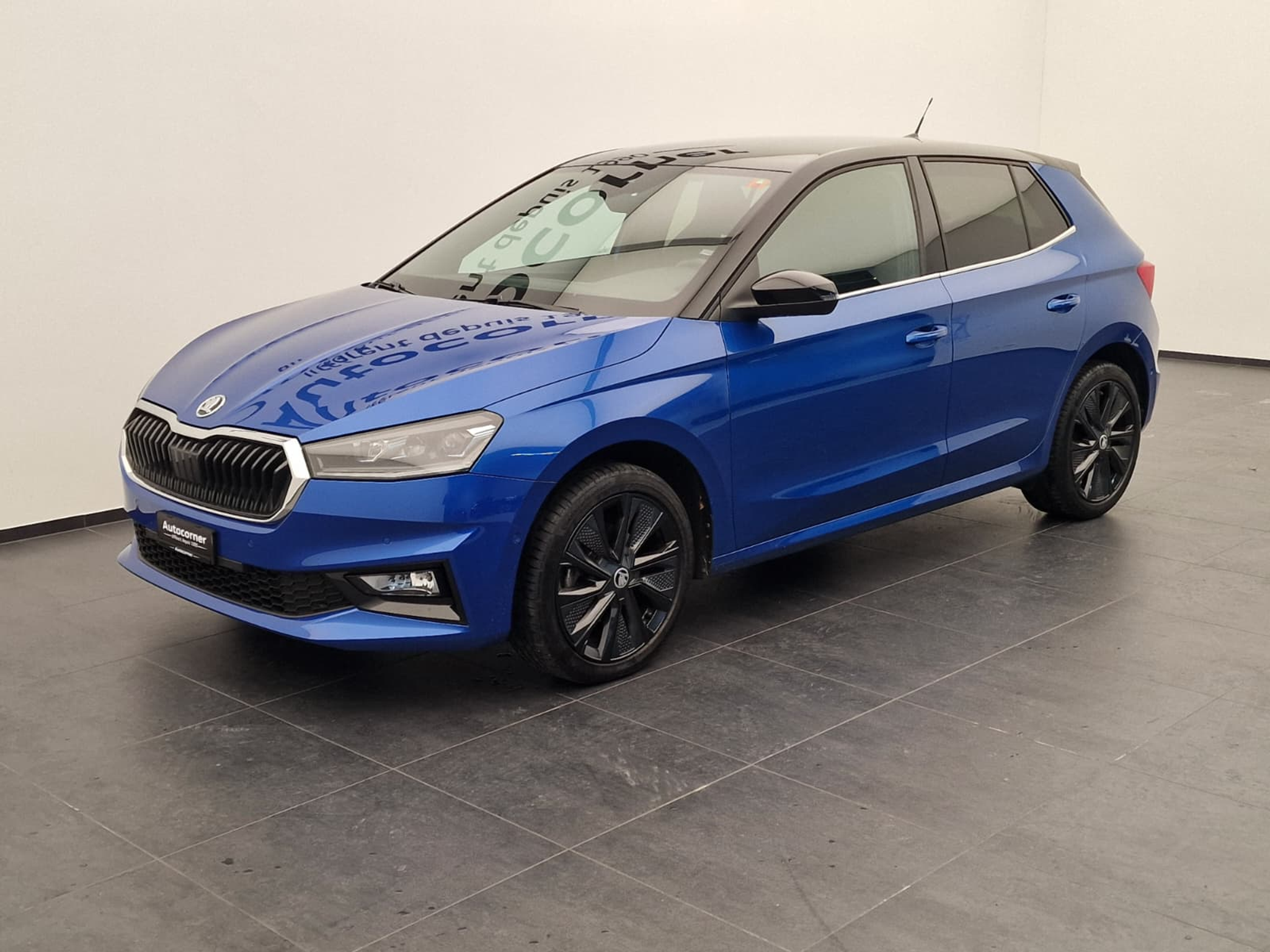 listing desktop thumbnail image 3