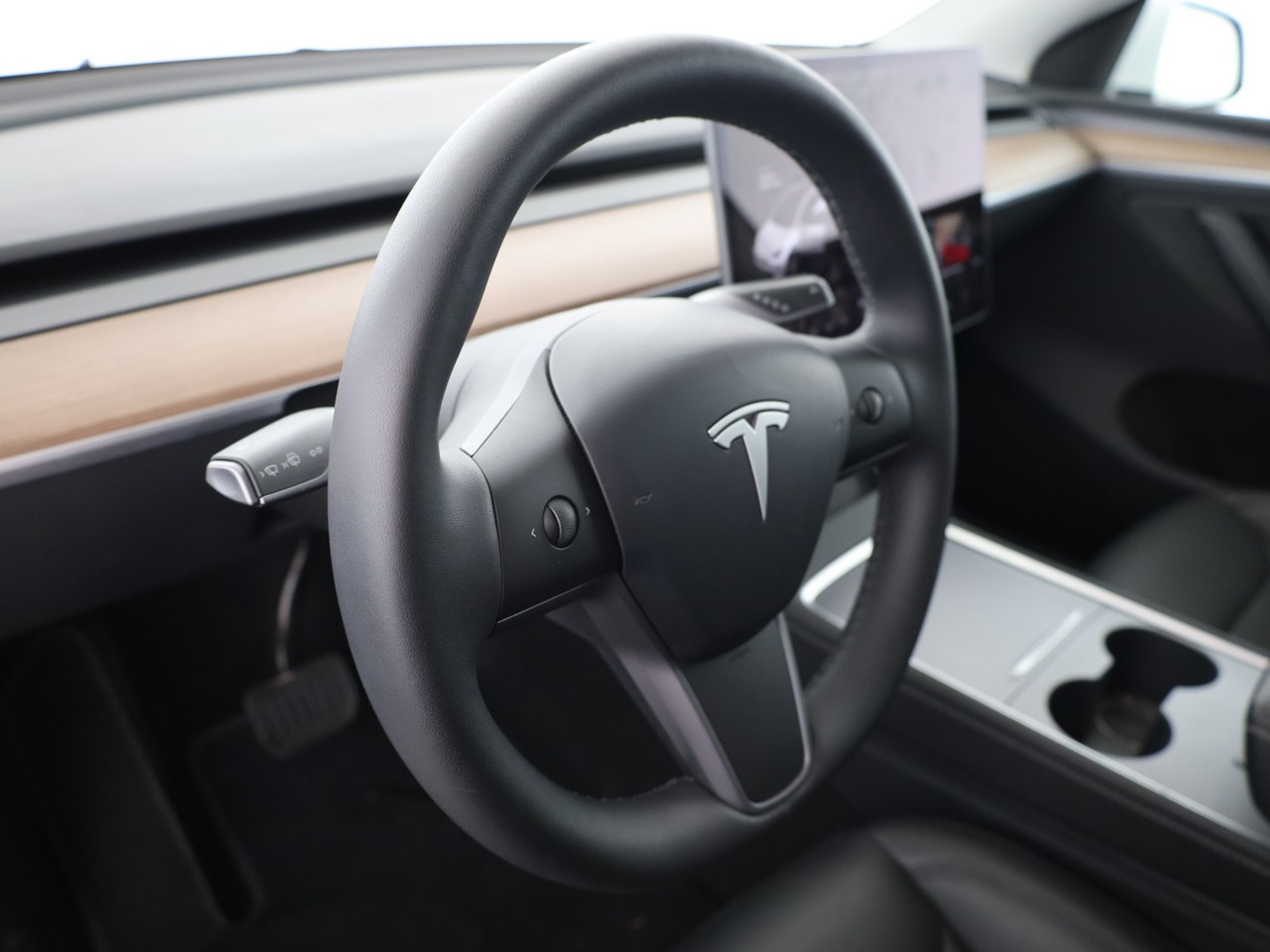 listing desktop thumbnail image 7