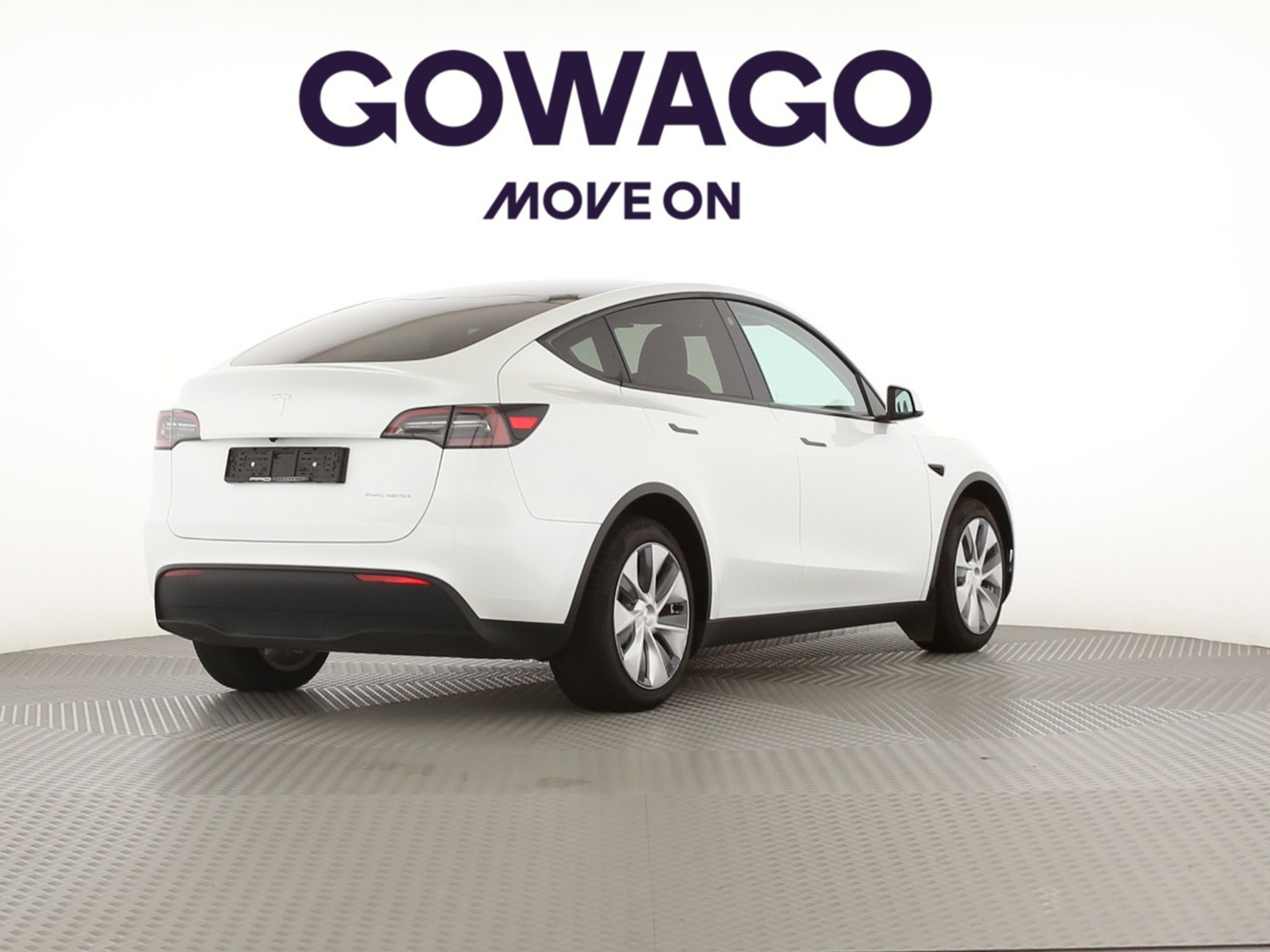 listing desktop thumbnail image 1