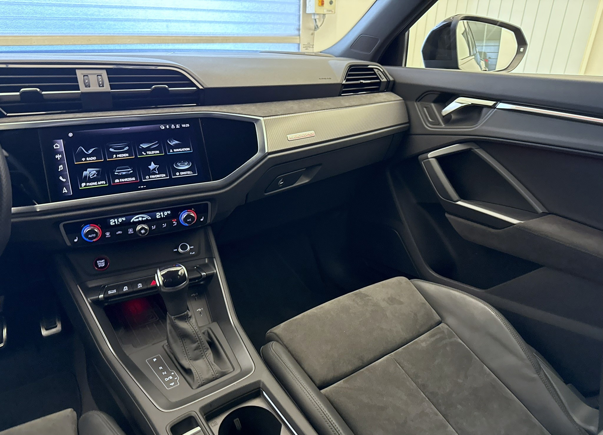 listing desktop thumbnail image 18